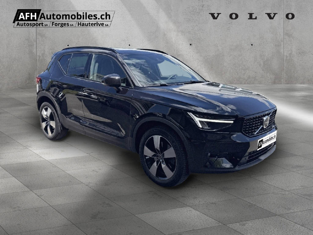 VOLVO XC40 1.5 T5 PiH Ultimate Dark-image-6