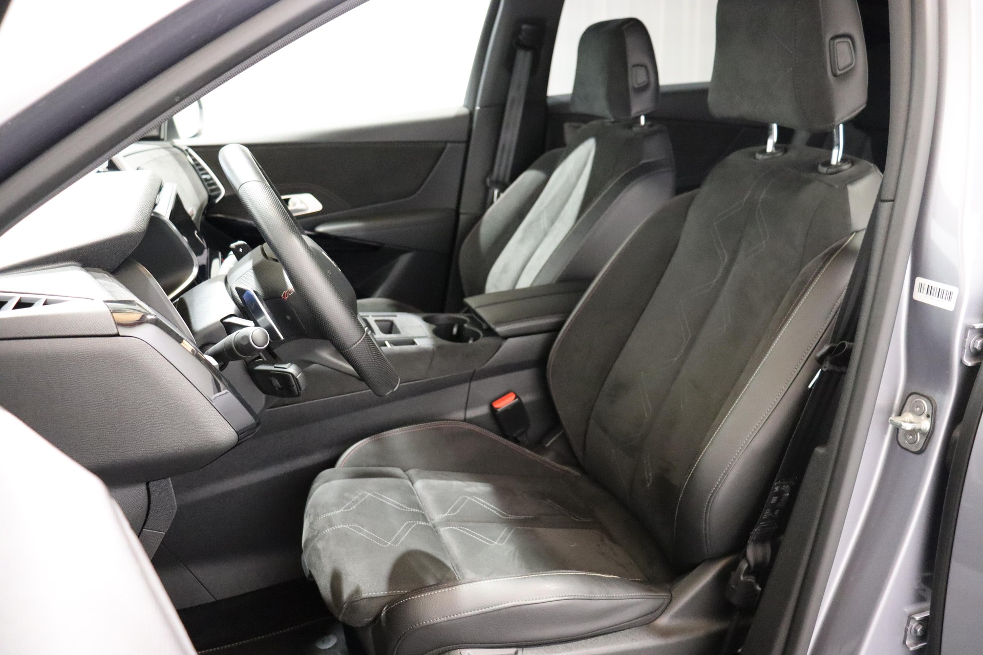 DS AUTOMOBILES 7 Crossback 1.6 E-Tense Performance Line 4x4-image-4