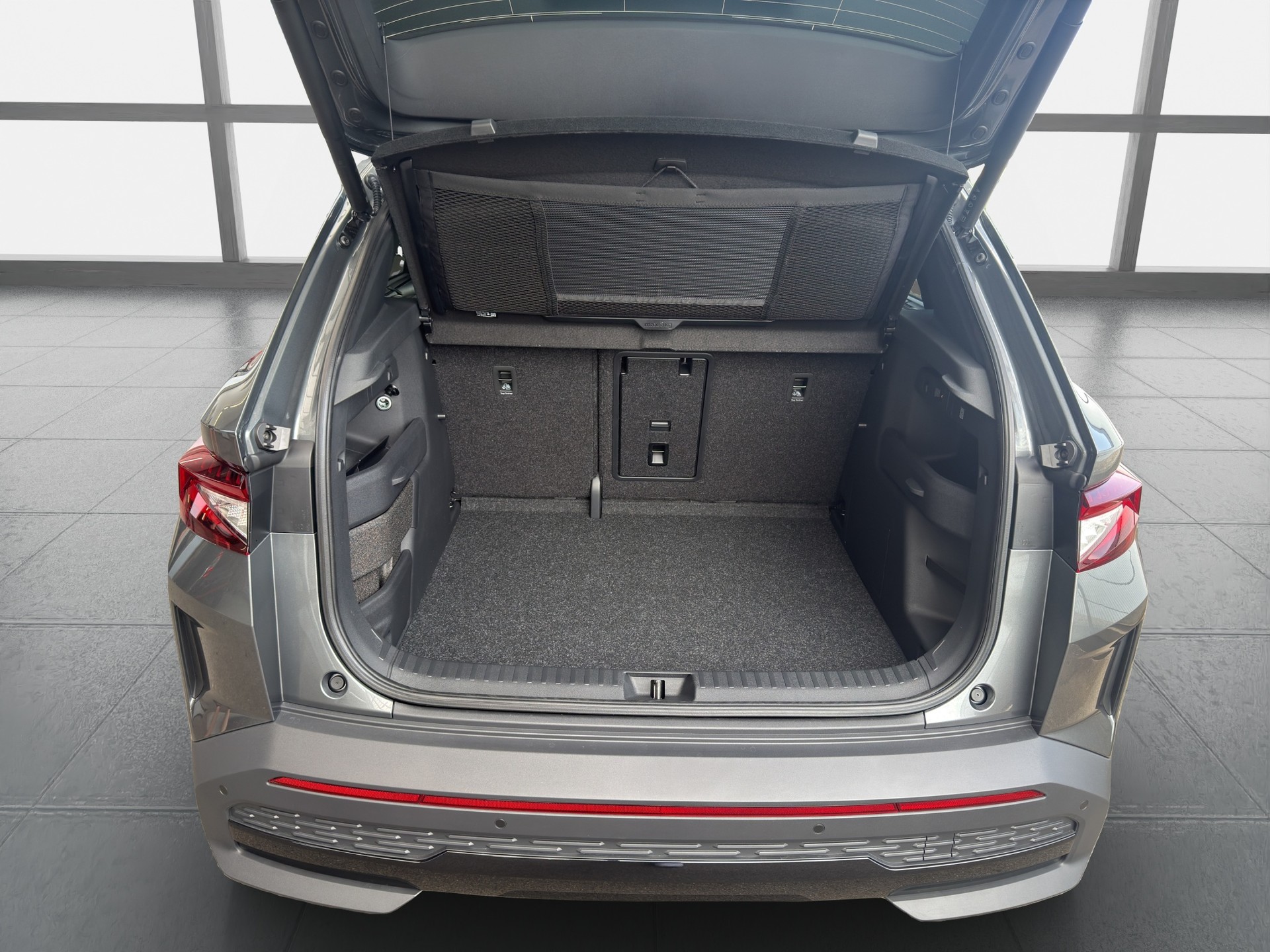 SKODA Elroq RS 4x4-image-12