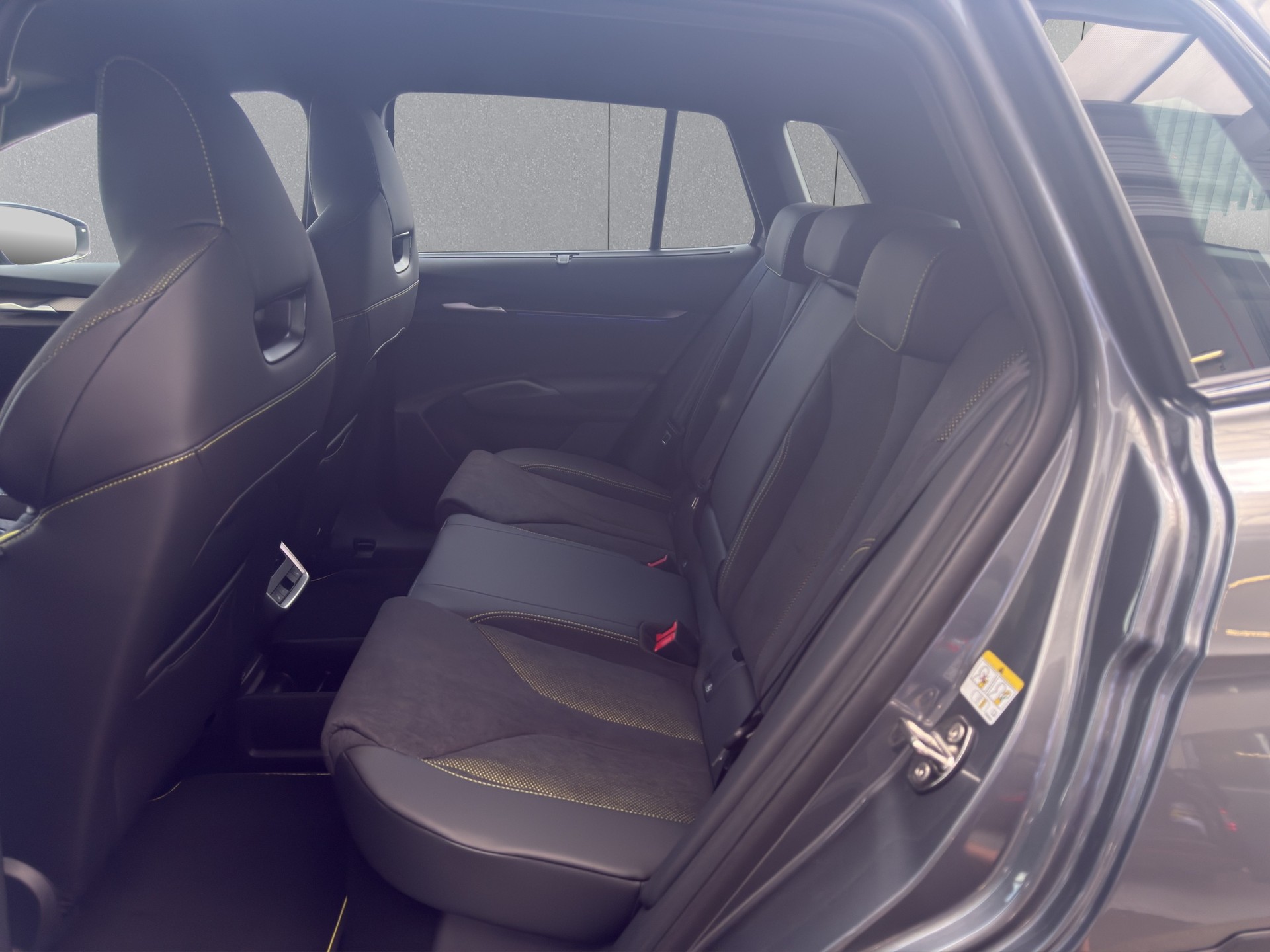 SKODA Elroq RS 4x4-image-11