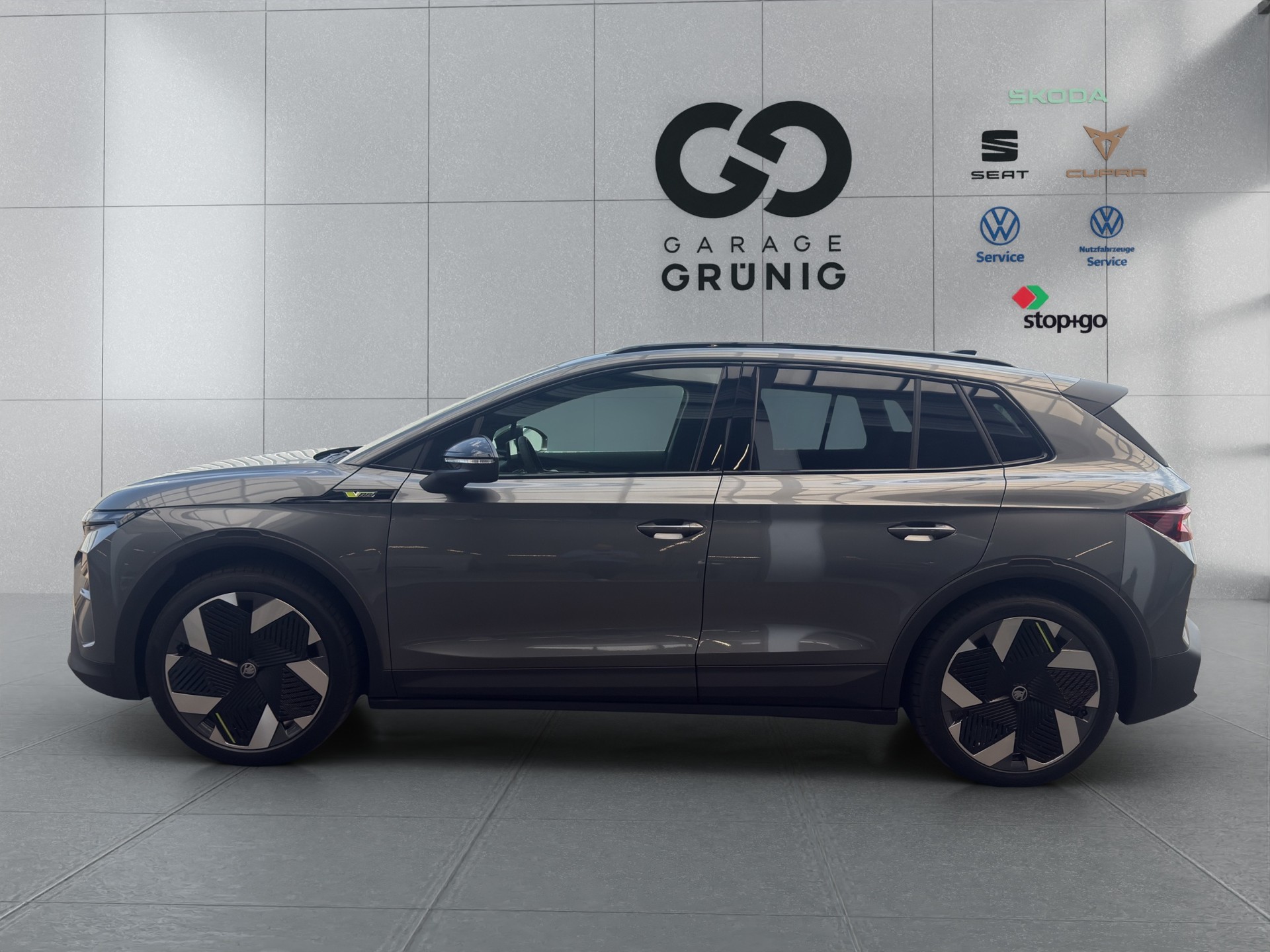 SKODA Elroq RS 4x4-image-2