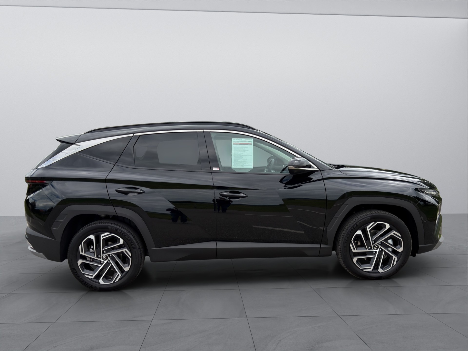 HYUNDAI Tucson 1.6 TGDI HEV Vertex Swiss Edition 4WD-image-5