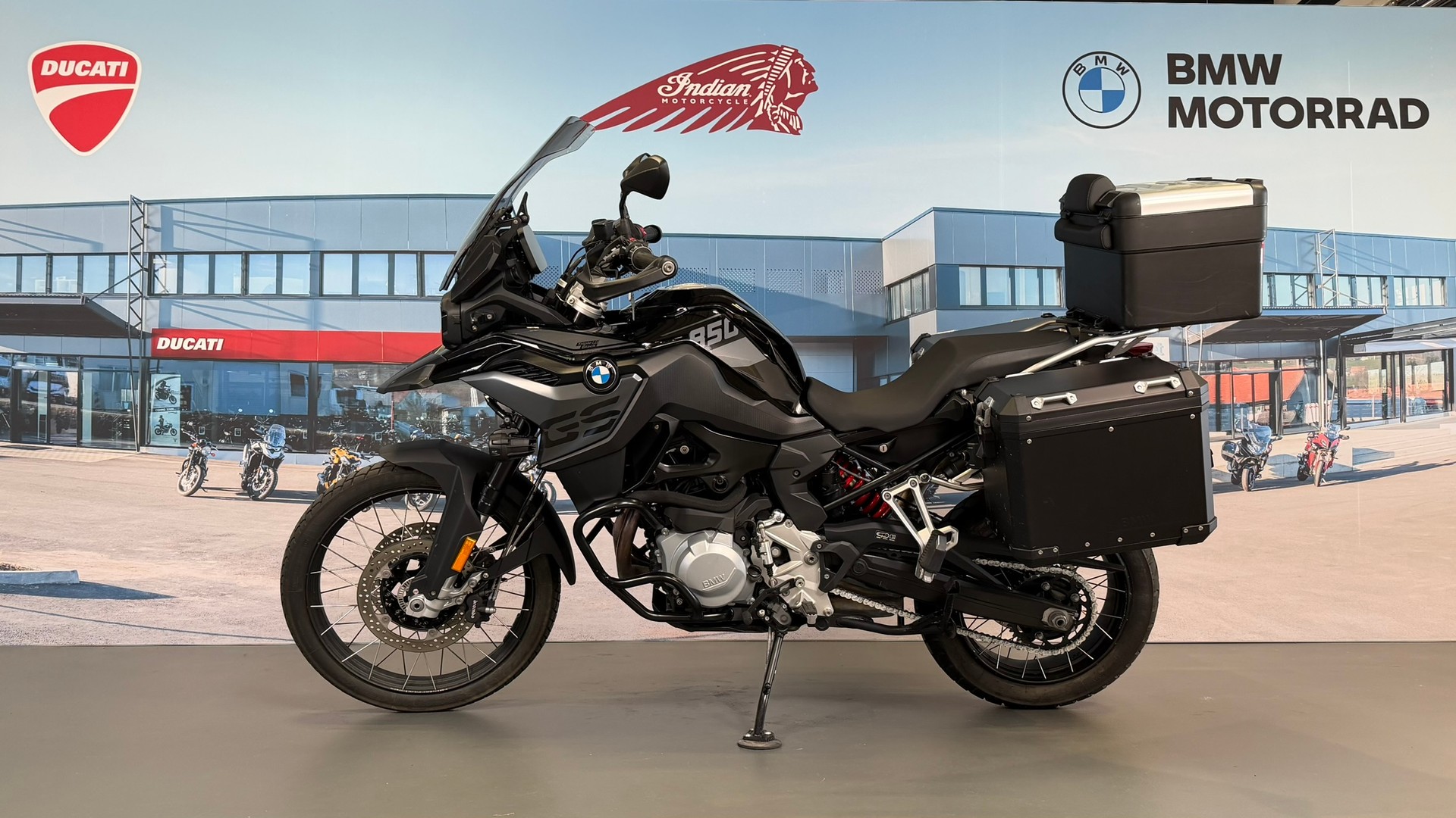 BMW F 850 GS-showroom-element-3