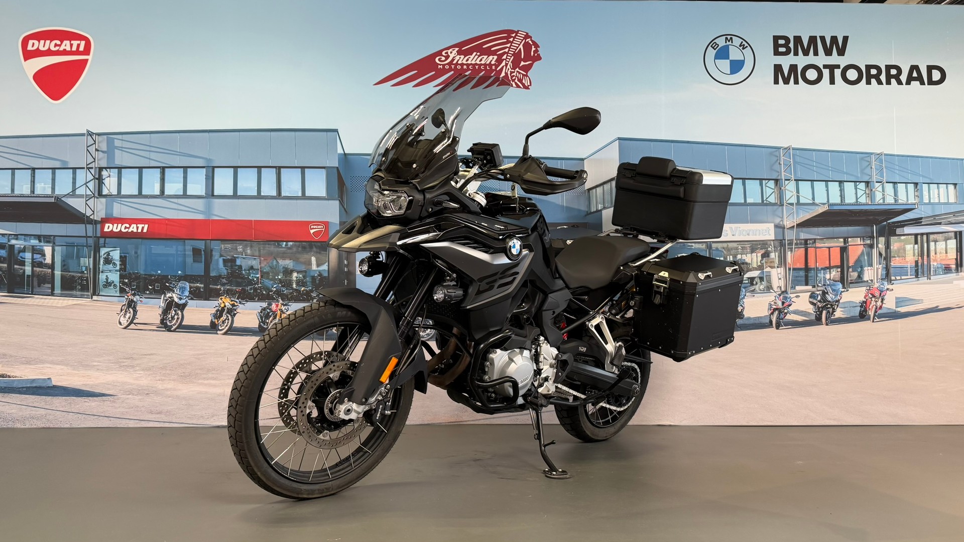 BMW F 850 GS-showroom-element-2