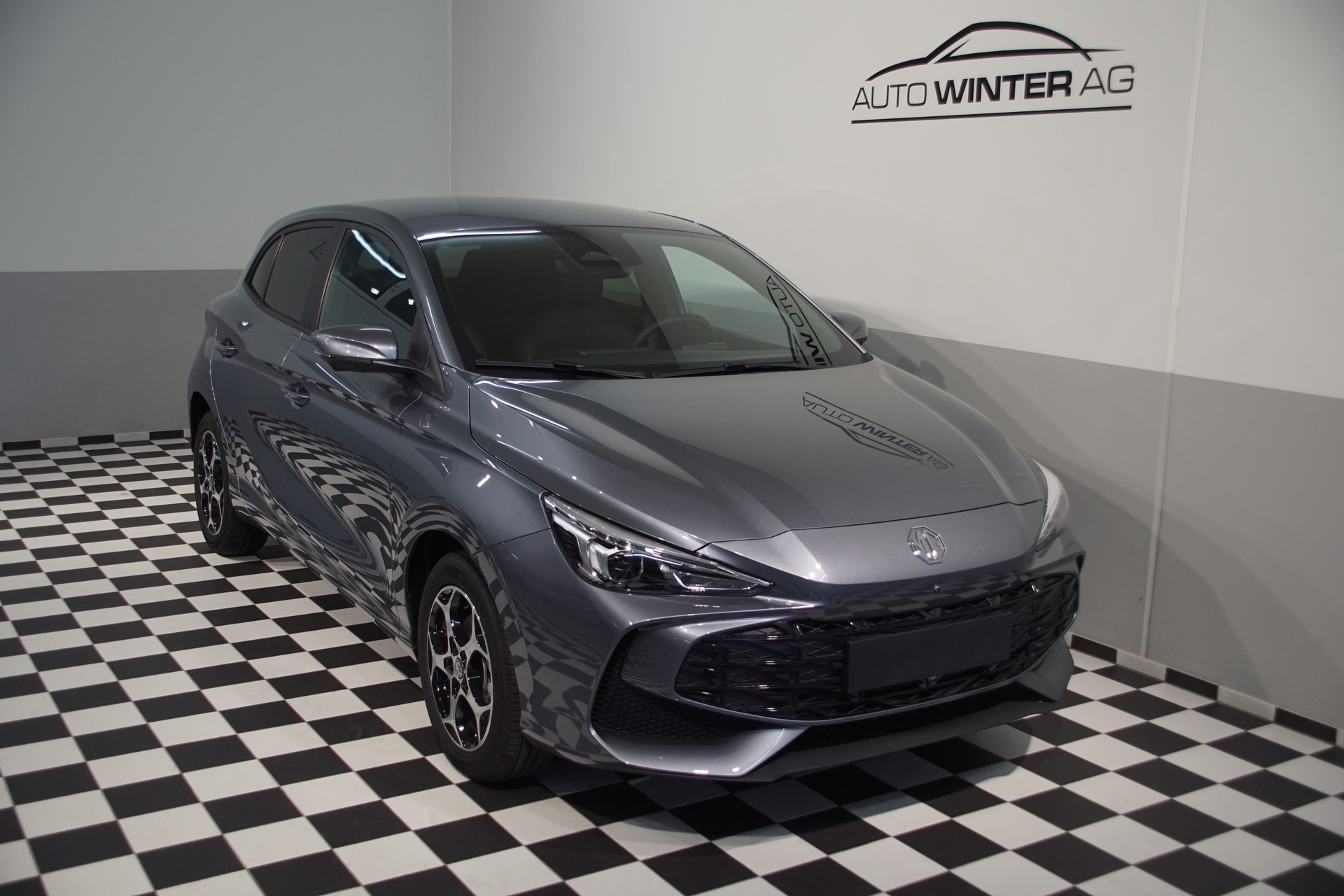MG 3 1.5 Hybrid Luxury Aut. **Swiss-Edition**-image-0