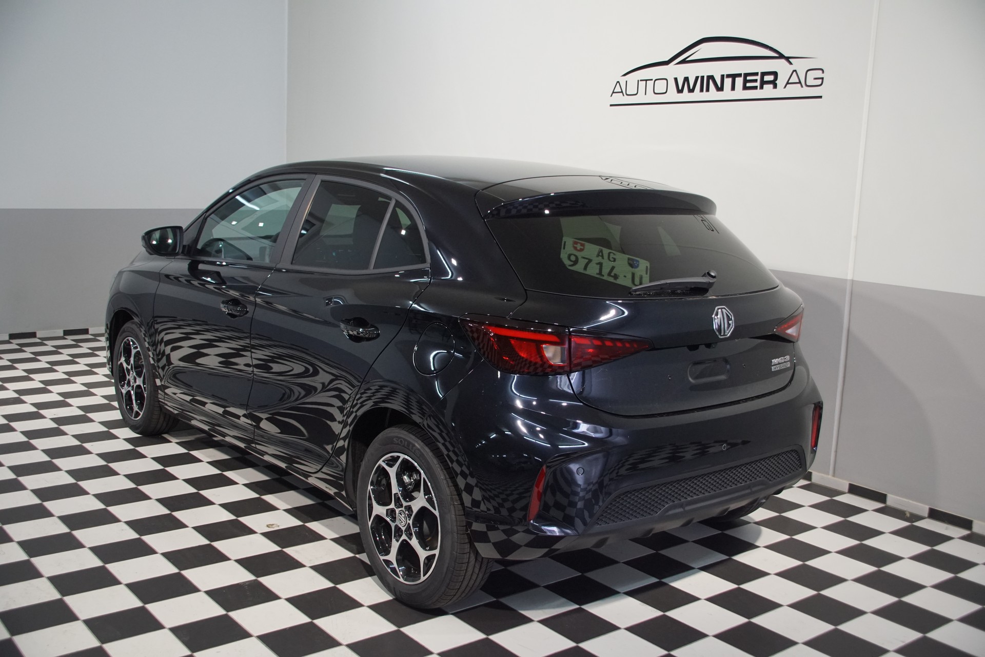 MG 3 1.5 Hybrid Luxury Aut. **Swiss-Edition**-image-5