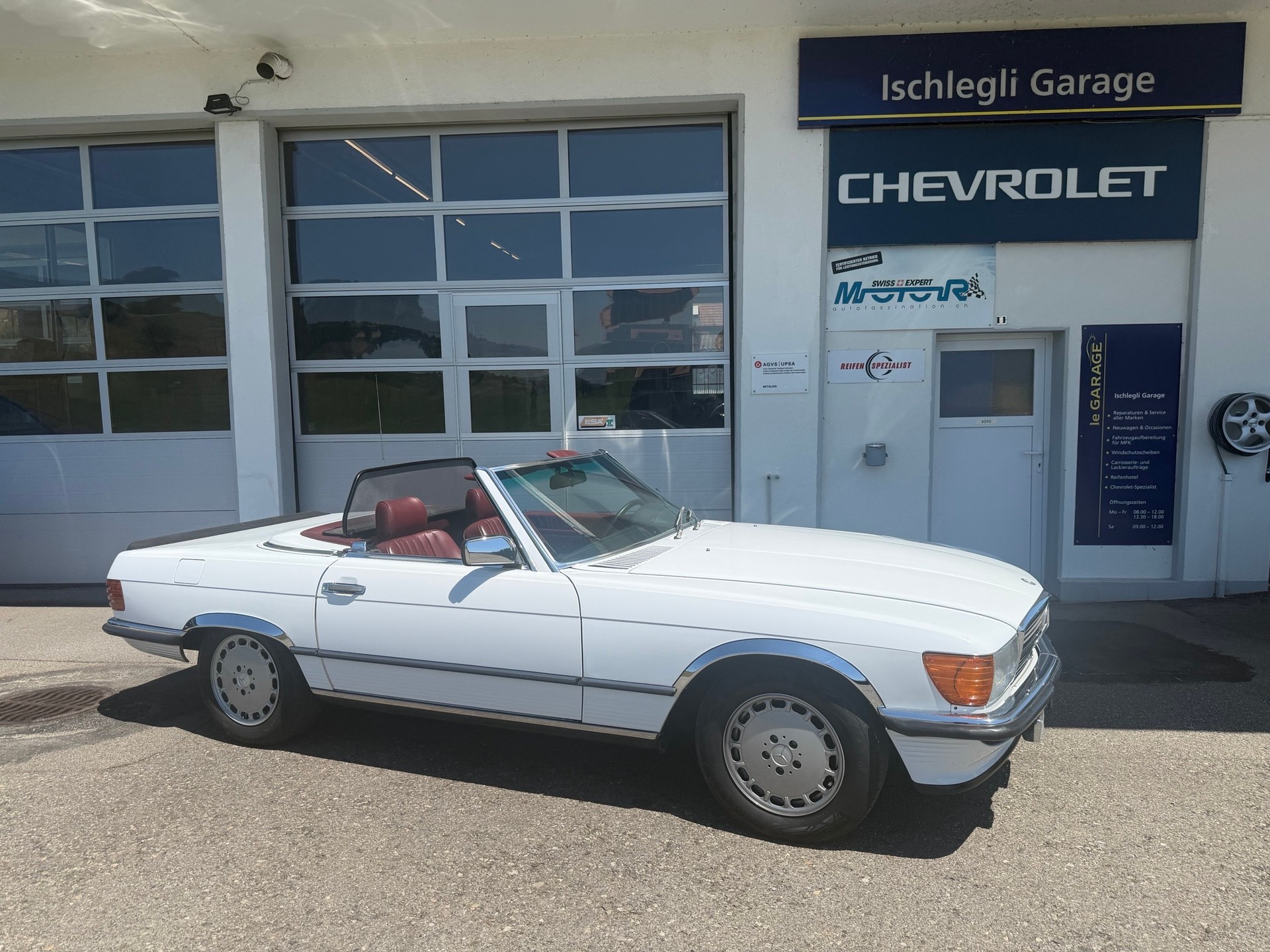 MERCEDES-BENZ 300 SL Automatic-image-0