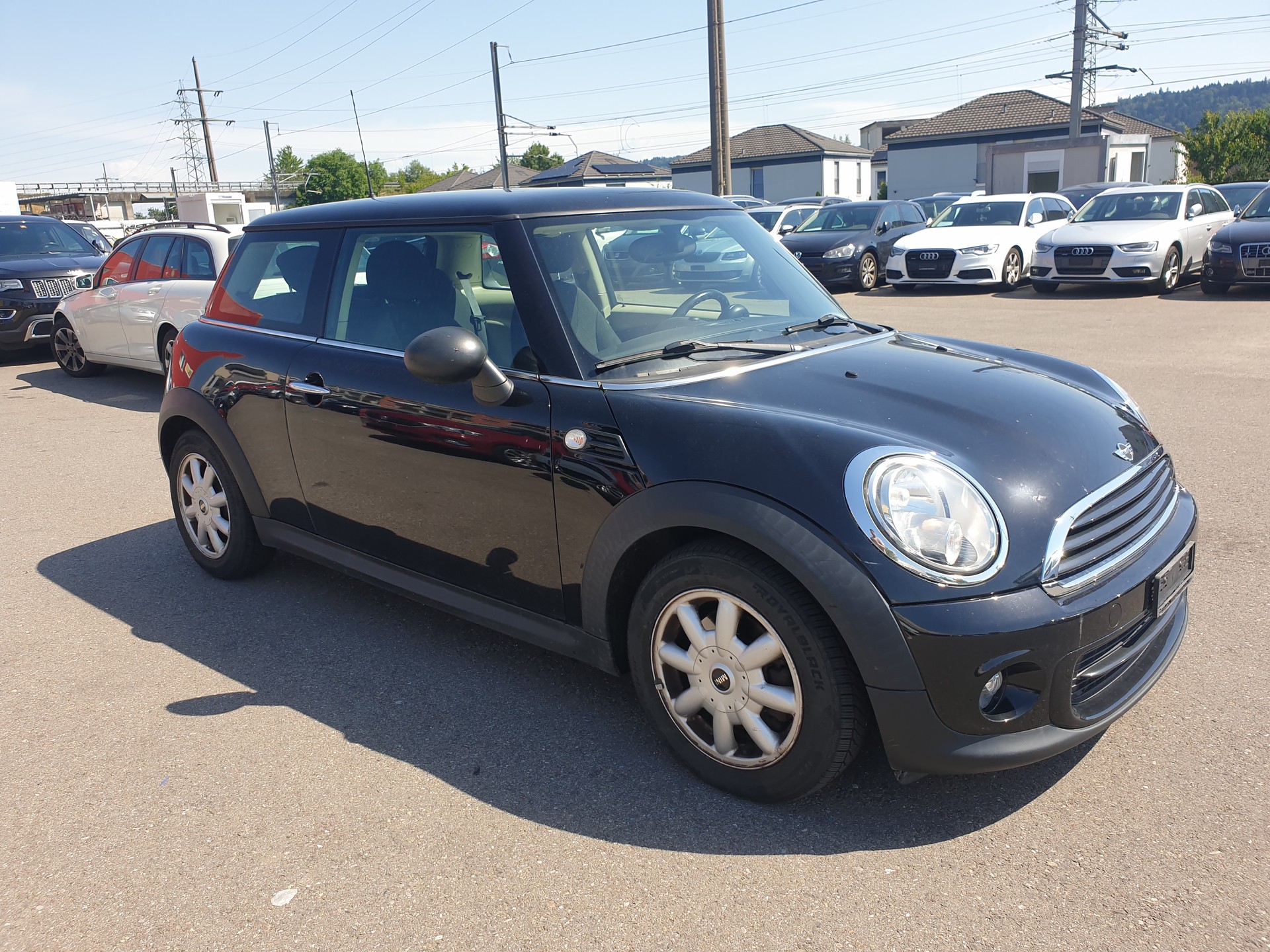 MINI One-image-1