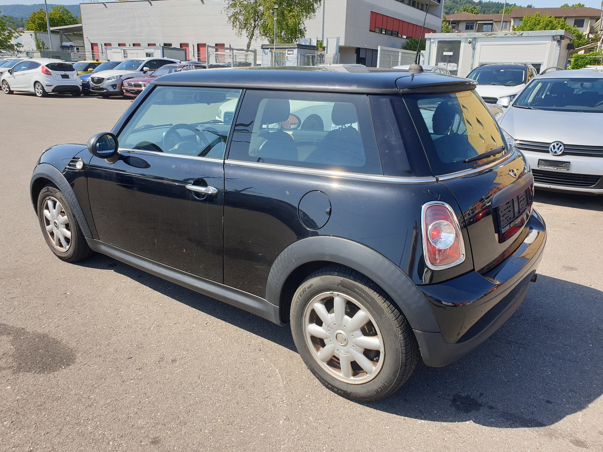 MINI One-image-4