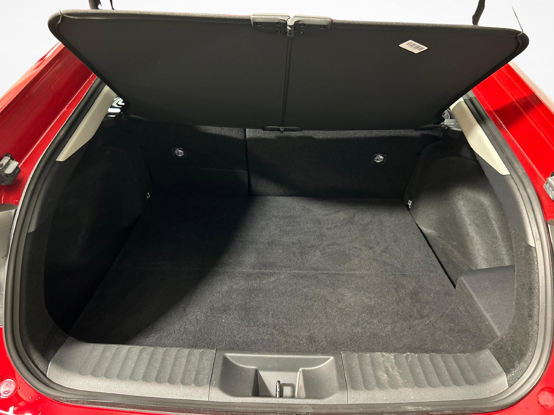TOYOTA Prius 2.0 Plug-In-Hybrid Premium-image-11