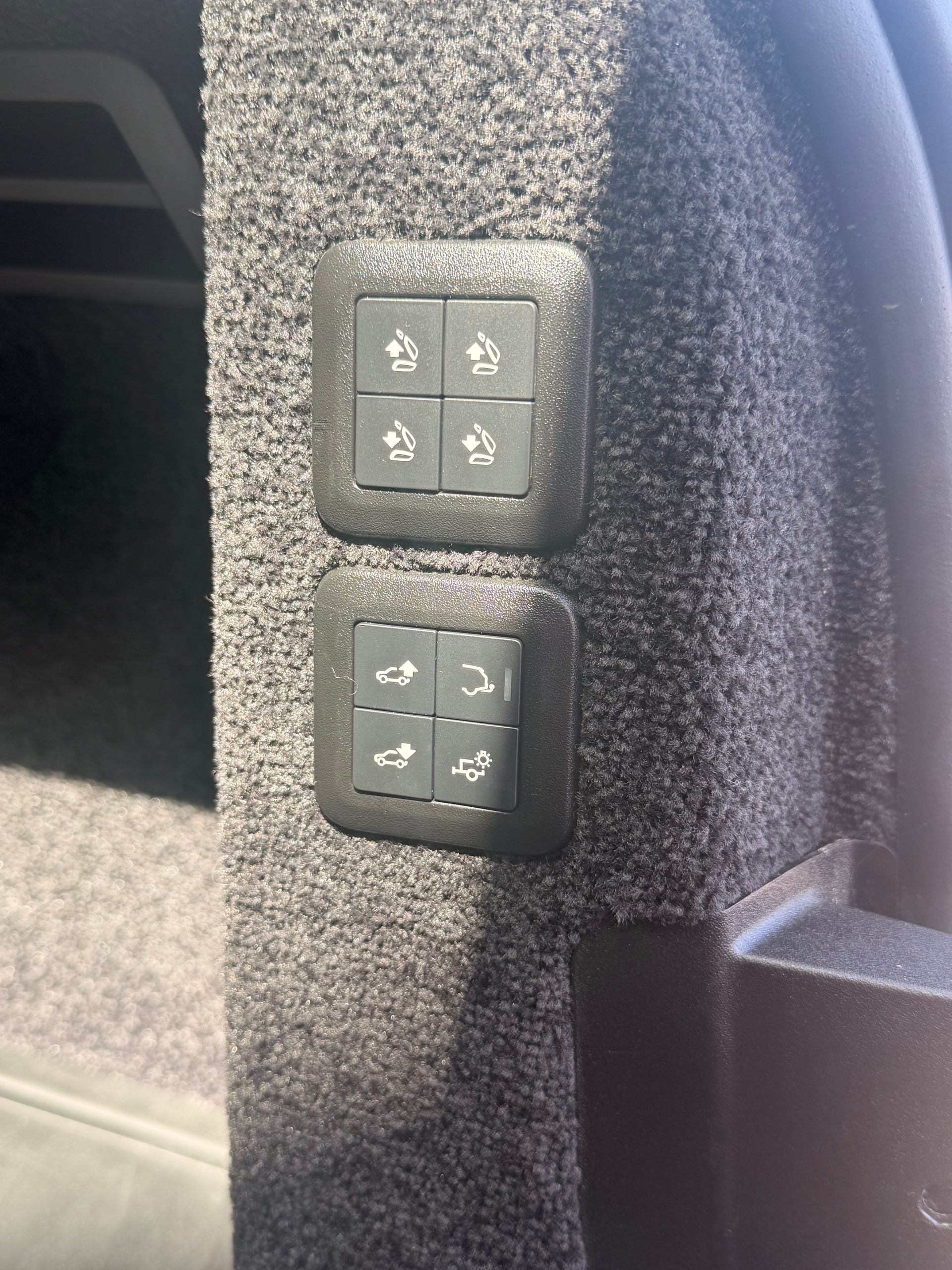 LAND ROVER Range Rover 4.4 SDV8 Vogue Automatic-image-28