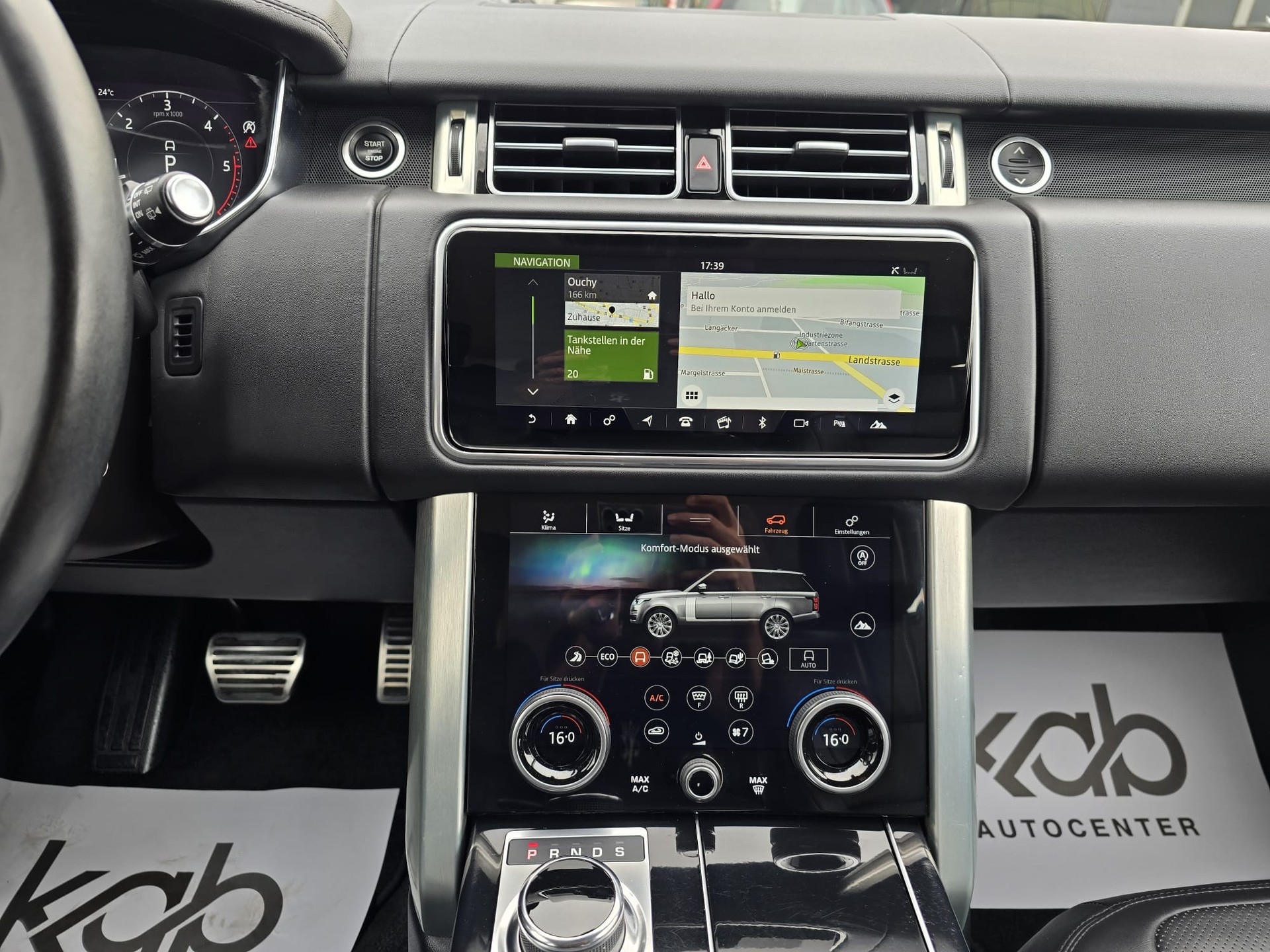 LAND ROVER Range Rover 4.4 SDV8 Vogue Automatic-image-14