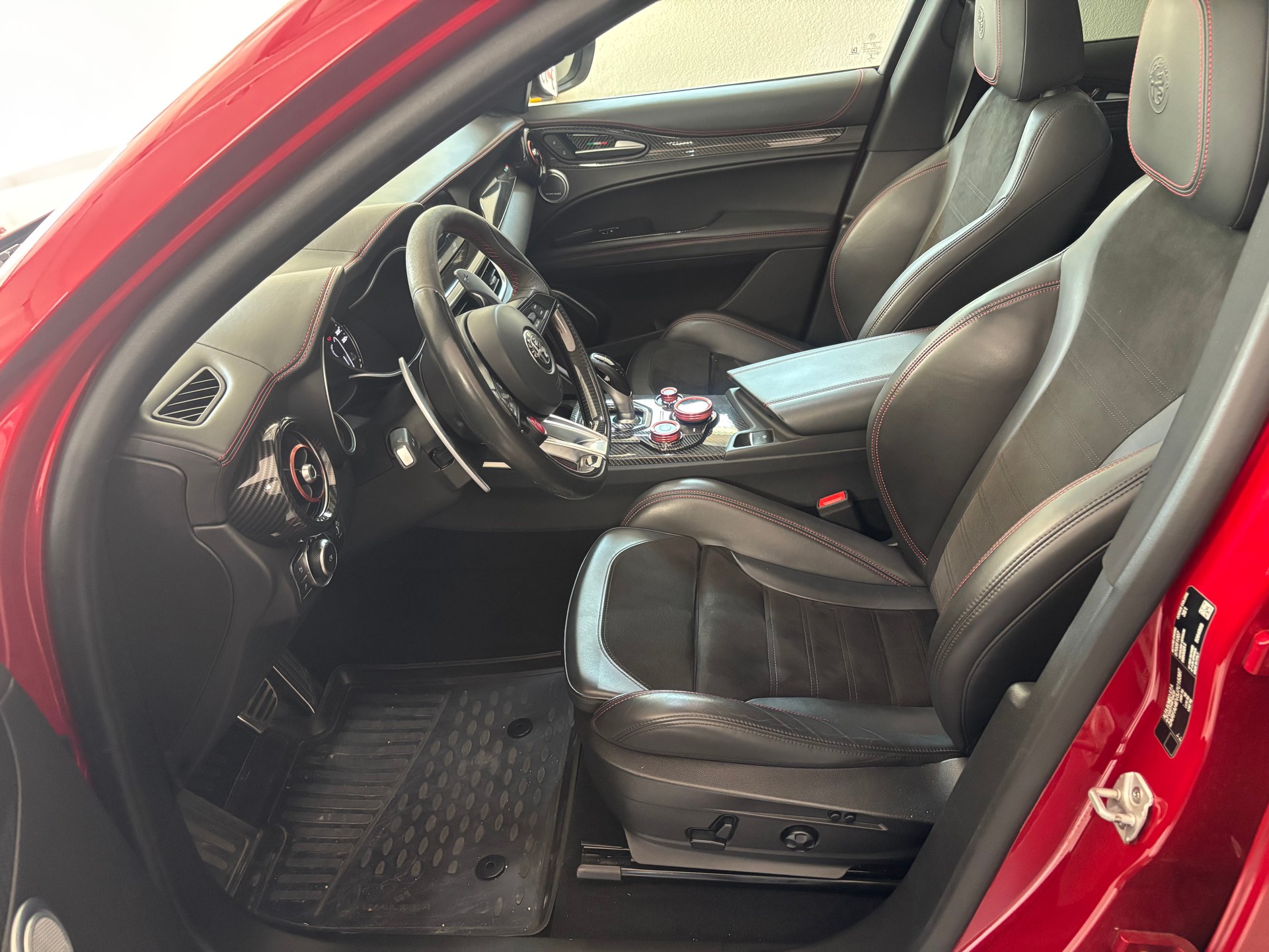 ALFA ROMEO Stelvio 2.9 V6 Quadrifoglio Q4 Automatic-image-12