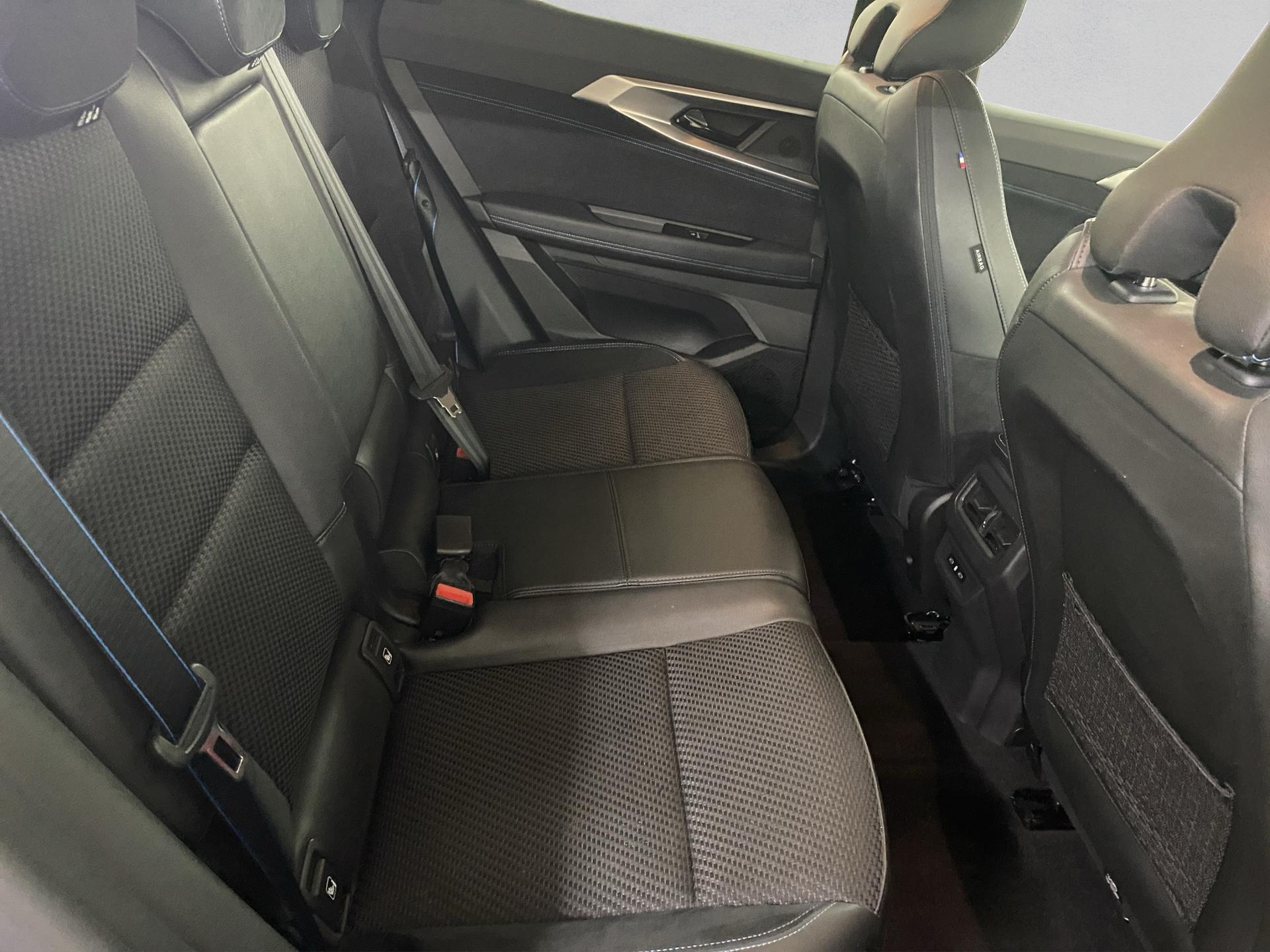 RENAULT Austral 1.2 HEV 200 Techno Esprit Alpine A-image-23