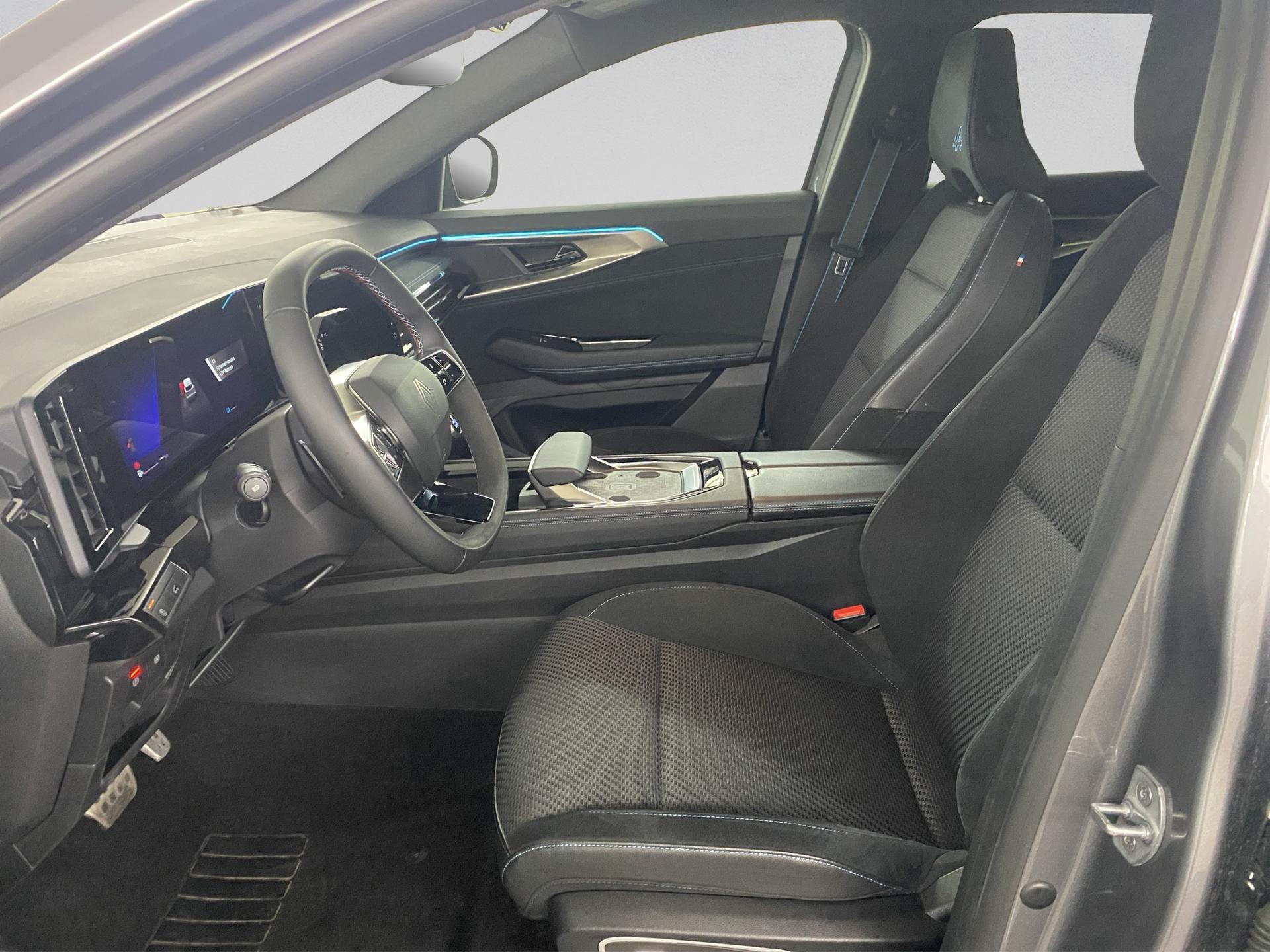 RENAULT Austral 1.2 HEV 200 Techno Esprit Alpine A-image-6