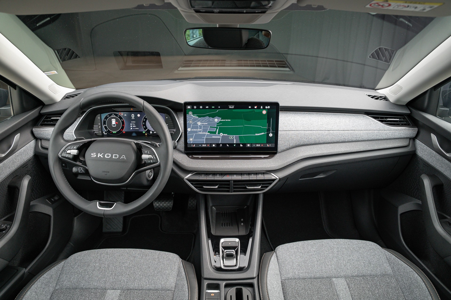 SKODA Octavia Combi 1.5 TSI mHEV DSG Selection-image-14