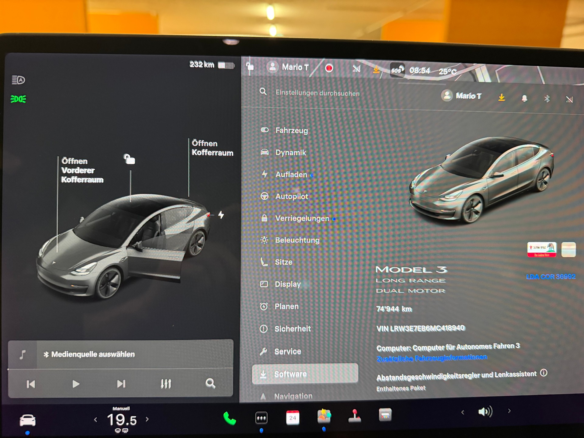 TESLA Model 3 Long Range Dual Motor AWD-image-9