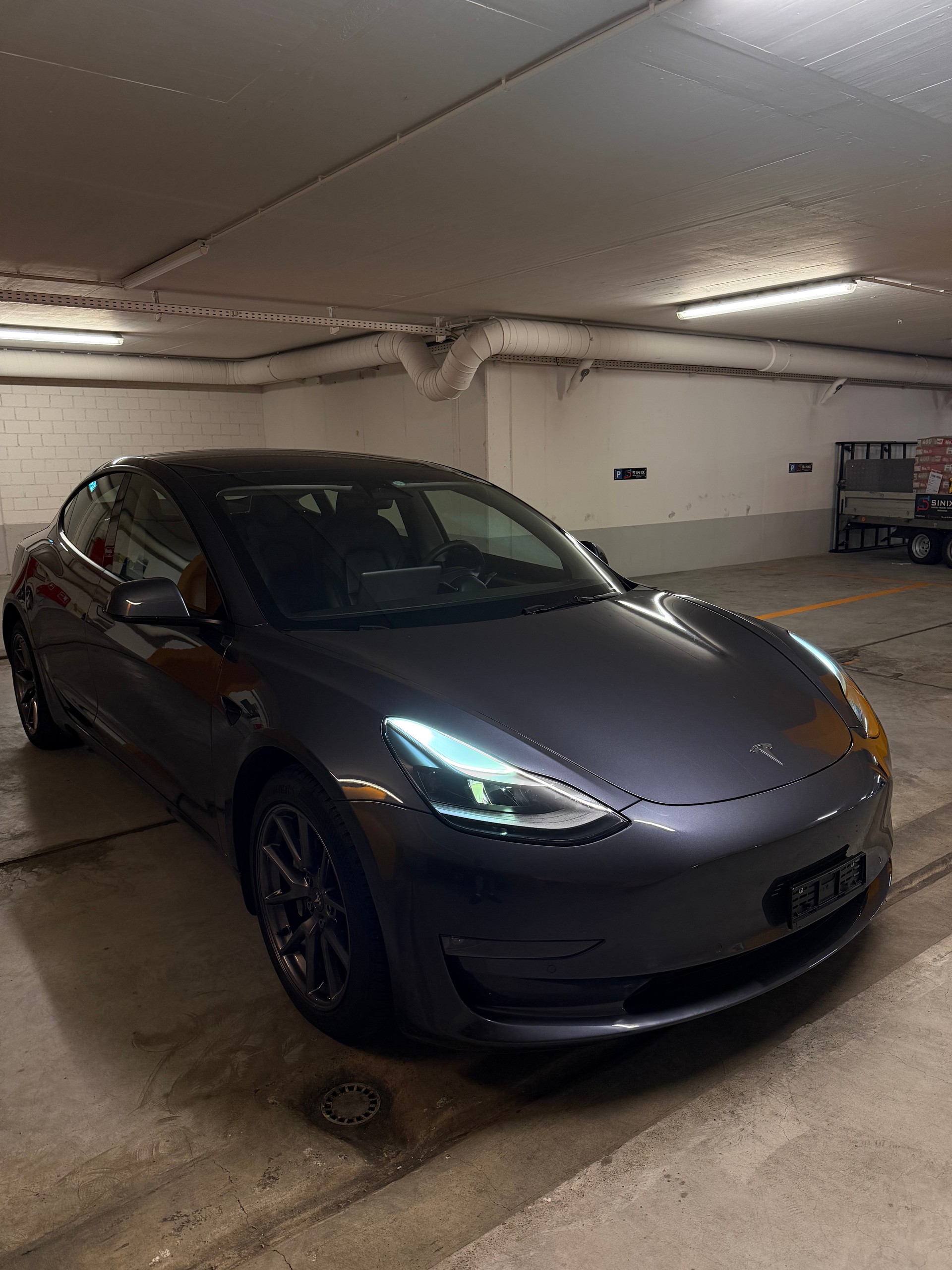 TESLA Model 3 Long Range Dual Motor AWD-image-5