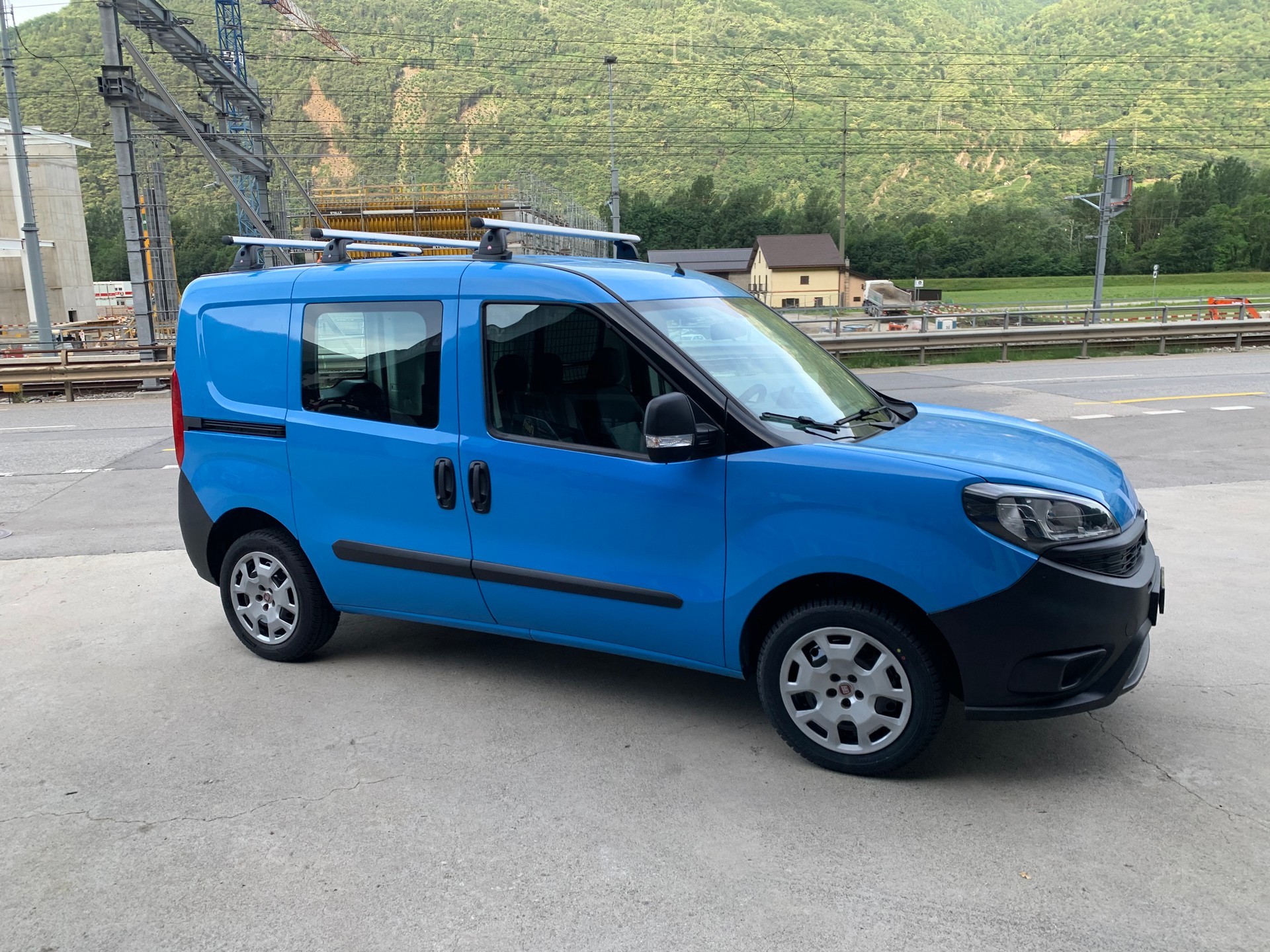 FIAT Doblò 1.4 MPI Cargo Easy Pro-image-4