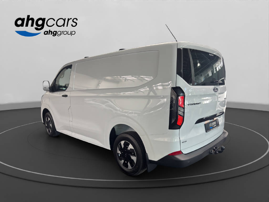FORD Transit Custom Van 320 L1 2.5 Duratec 233 Trend PHEV-image-2