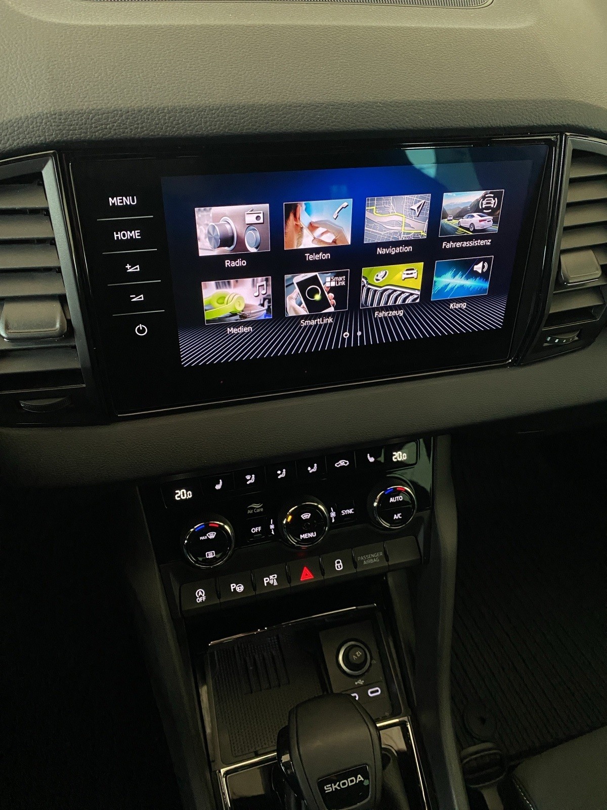 SKODA Karoq 1.5 TSI SportLine DSG-Automat-image-8