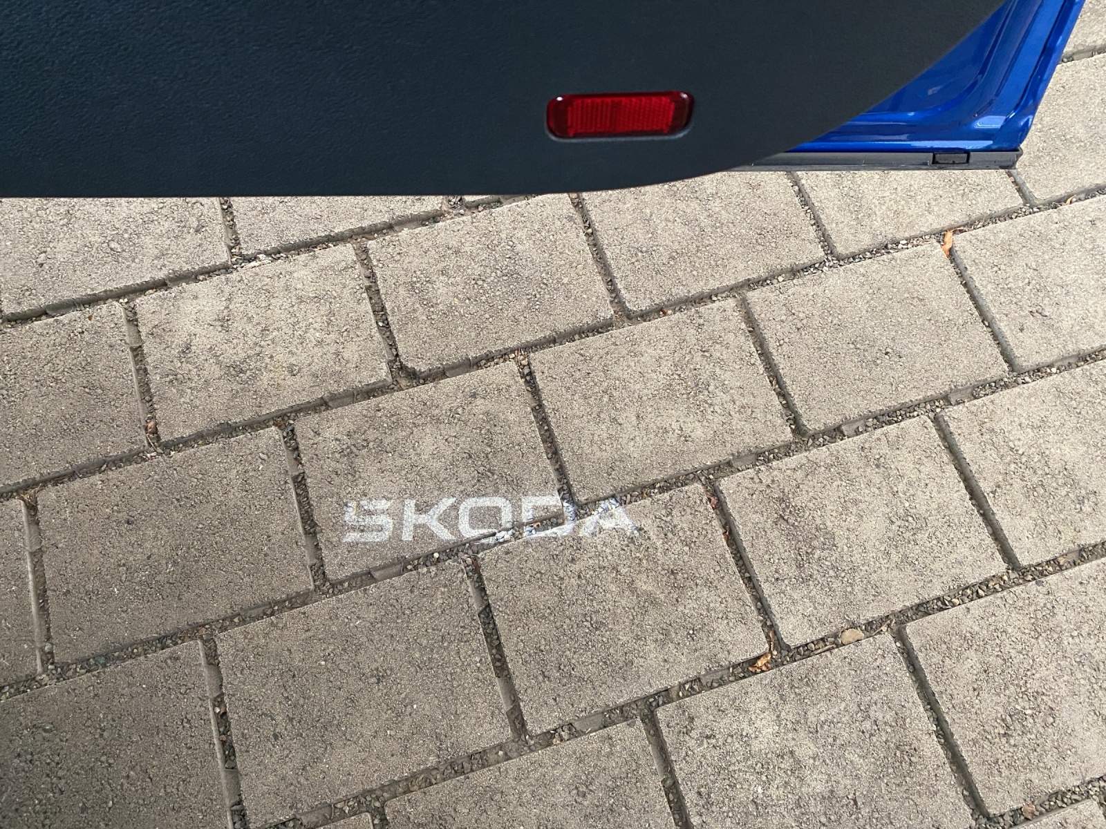 SKODA Karoq 1.5 TSI SportLine DSG-Automat-image-11