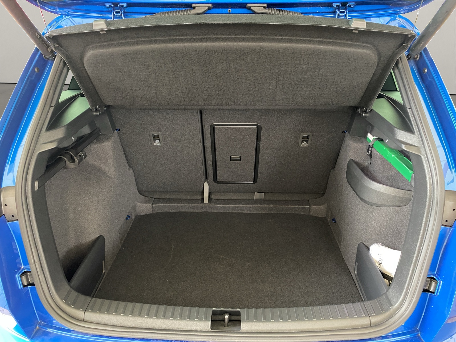 SKODA Karoq 1.5 TSI SportLine DSG-Automat-image-6