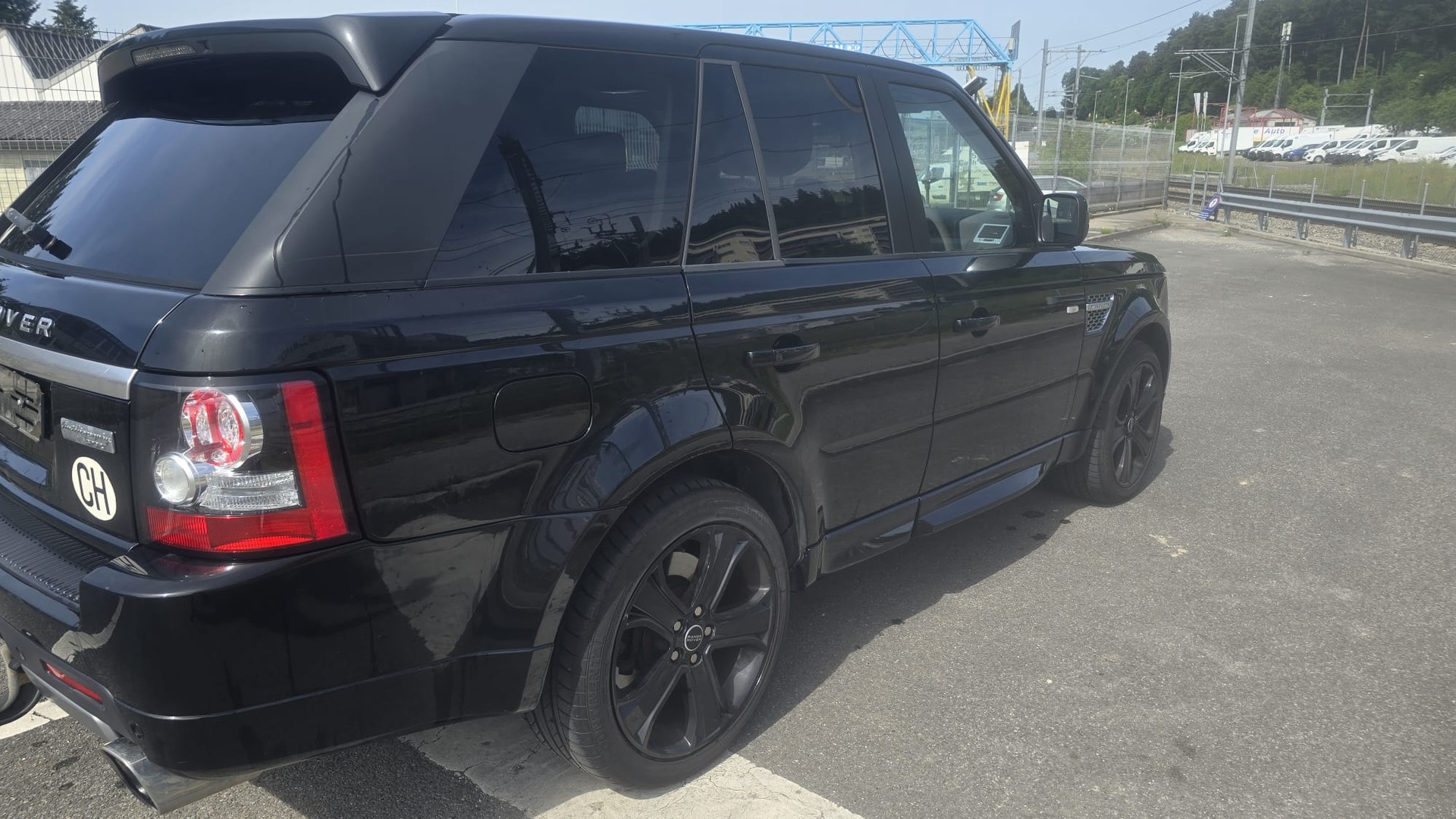 LAND ROVER 5.0 V8 SC Autobiography-image-3