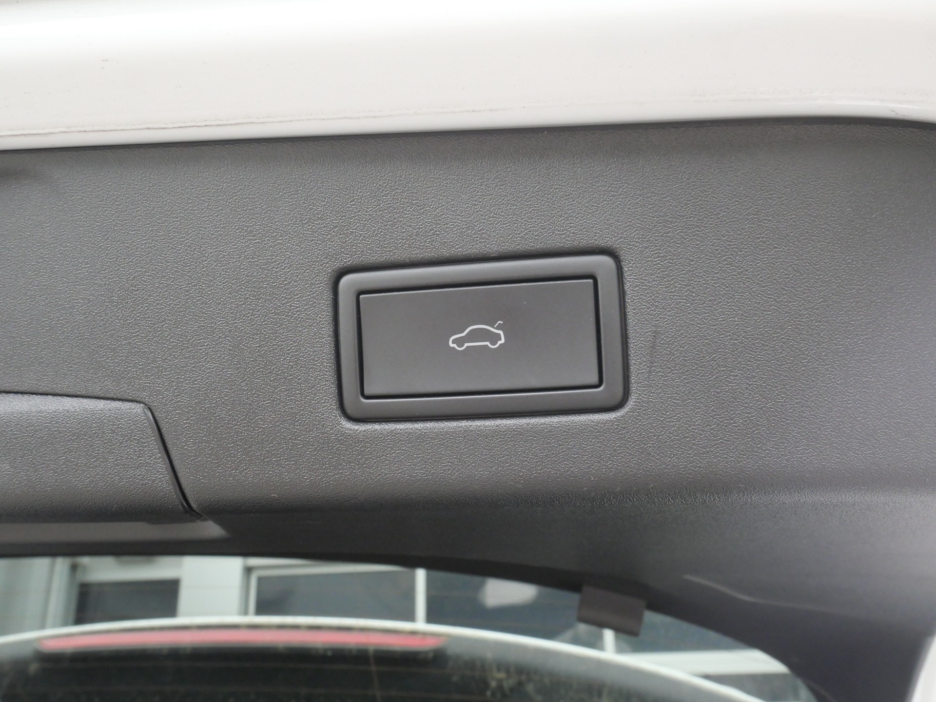 VW ID.4 Pro United 77 kWh 4 Motion *CH-Auto, 360°-Kamera*-image-8