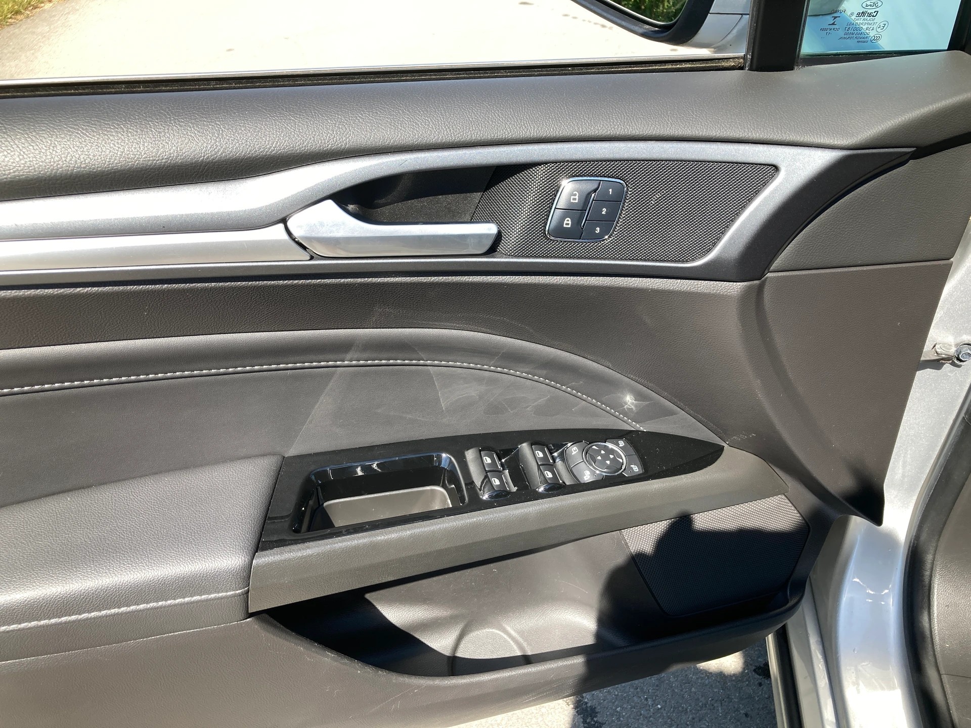 FORD Mondeo 2.0 TDCi Titanium AWD PowerShift *Anhängerkupplung*-image-9