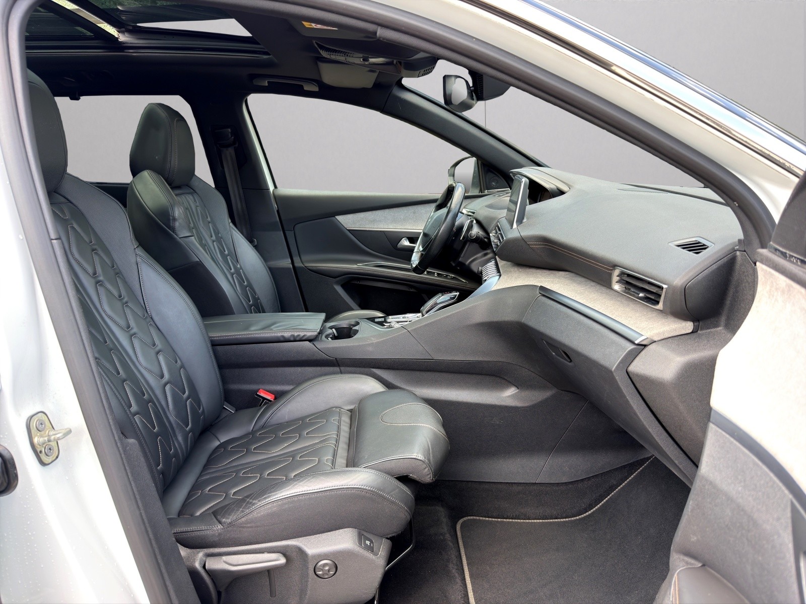 PEUGEOT 5008 2.0 BlueHDi GT EAT (7-Plätzer)-image-10