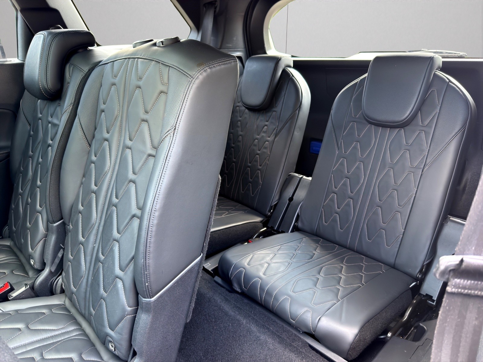 PEUGEOT 5008 2.0 BlueHDi GT EAT (7-Plätzer)-image-12