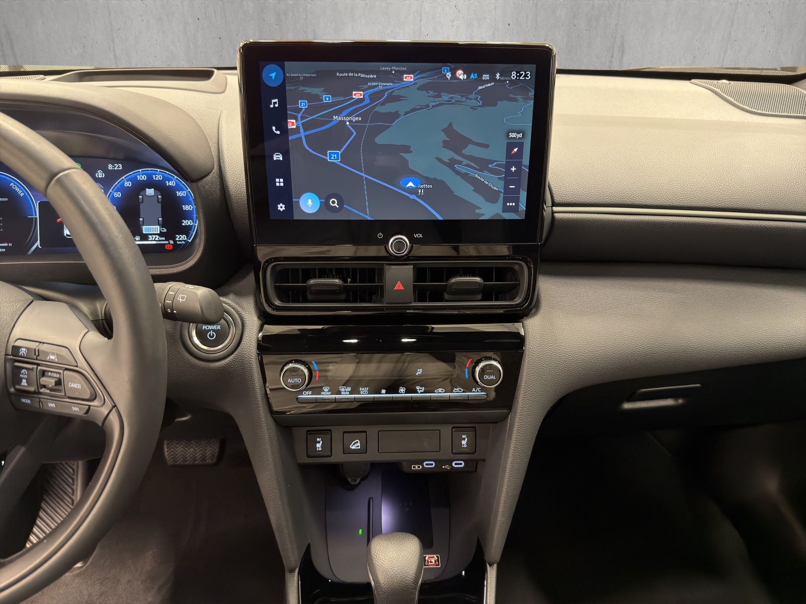 TOYOTA Yaris Cross 1.5 VVT-i HSD Premiere Edition AWD-i-image-16
