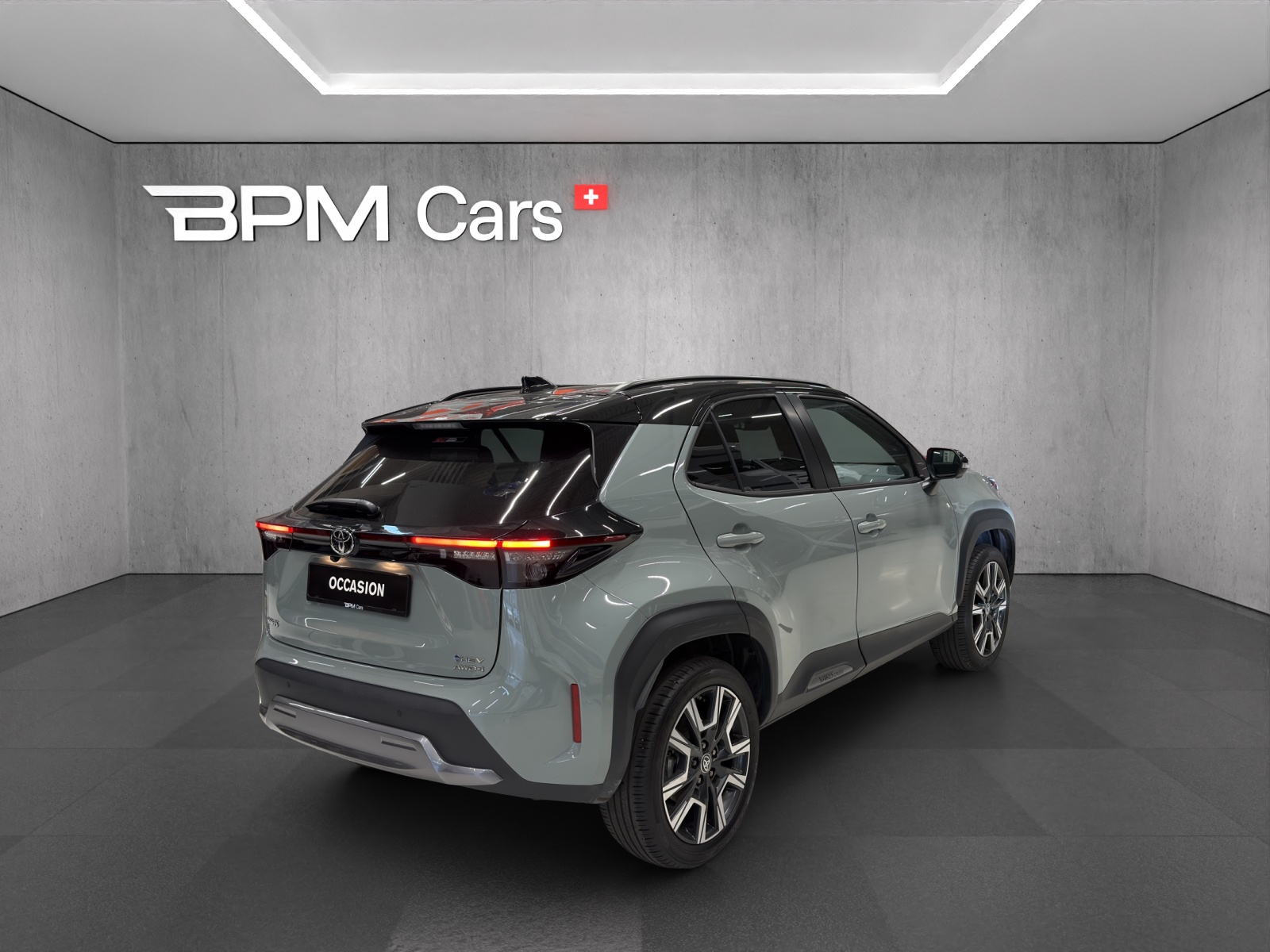 TOYOTA Yaris Cross 1.5 VVT-i HSD Premiere Edition AWD-i-image-3