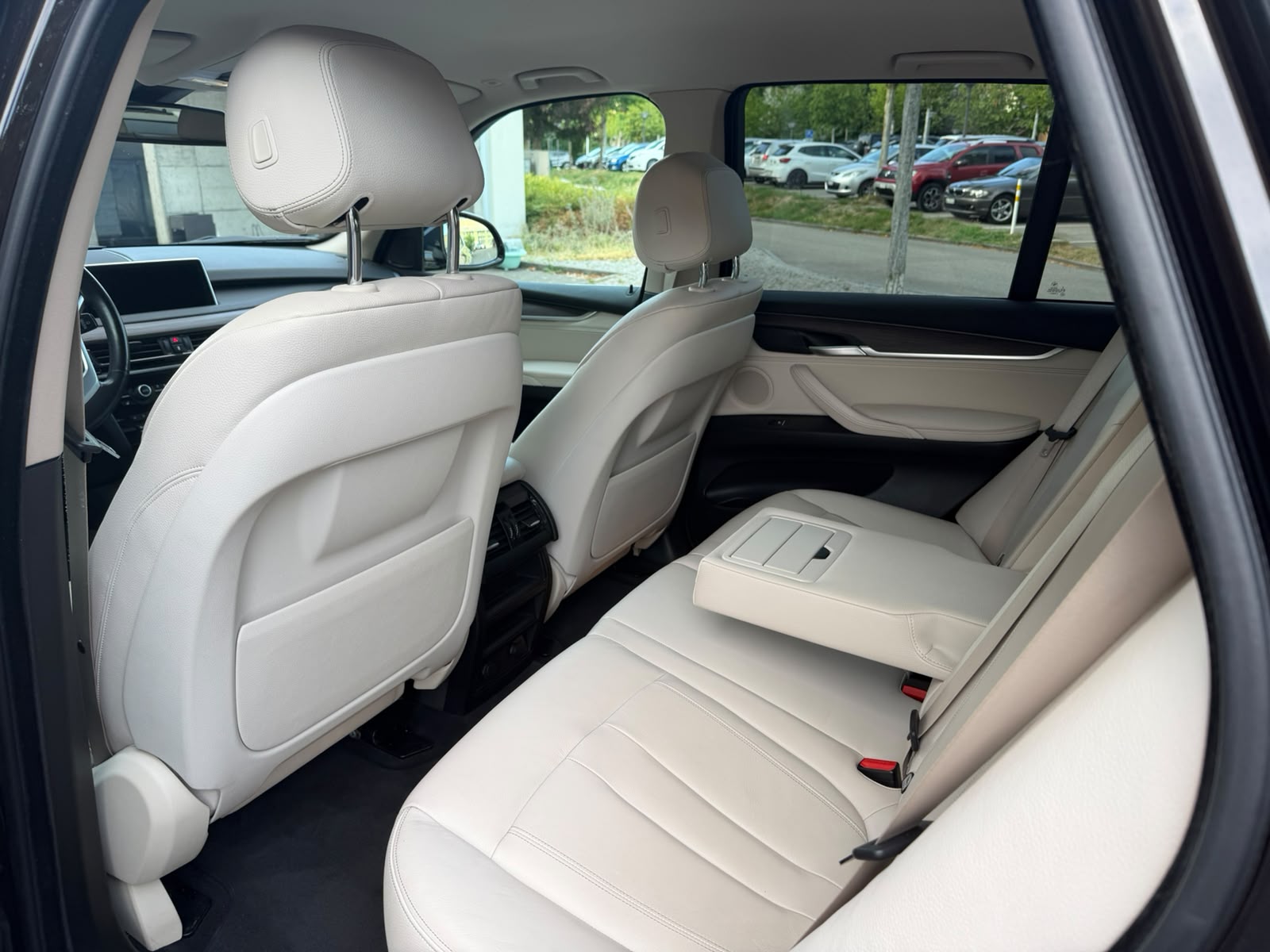 BMW X5 xDrive 40d Steptronic-image-7