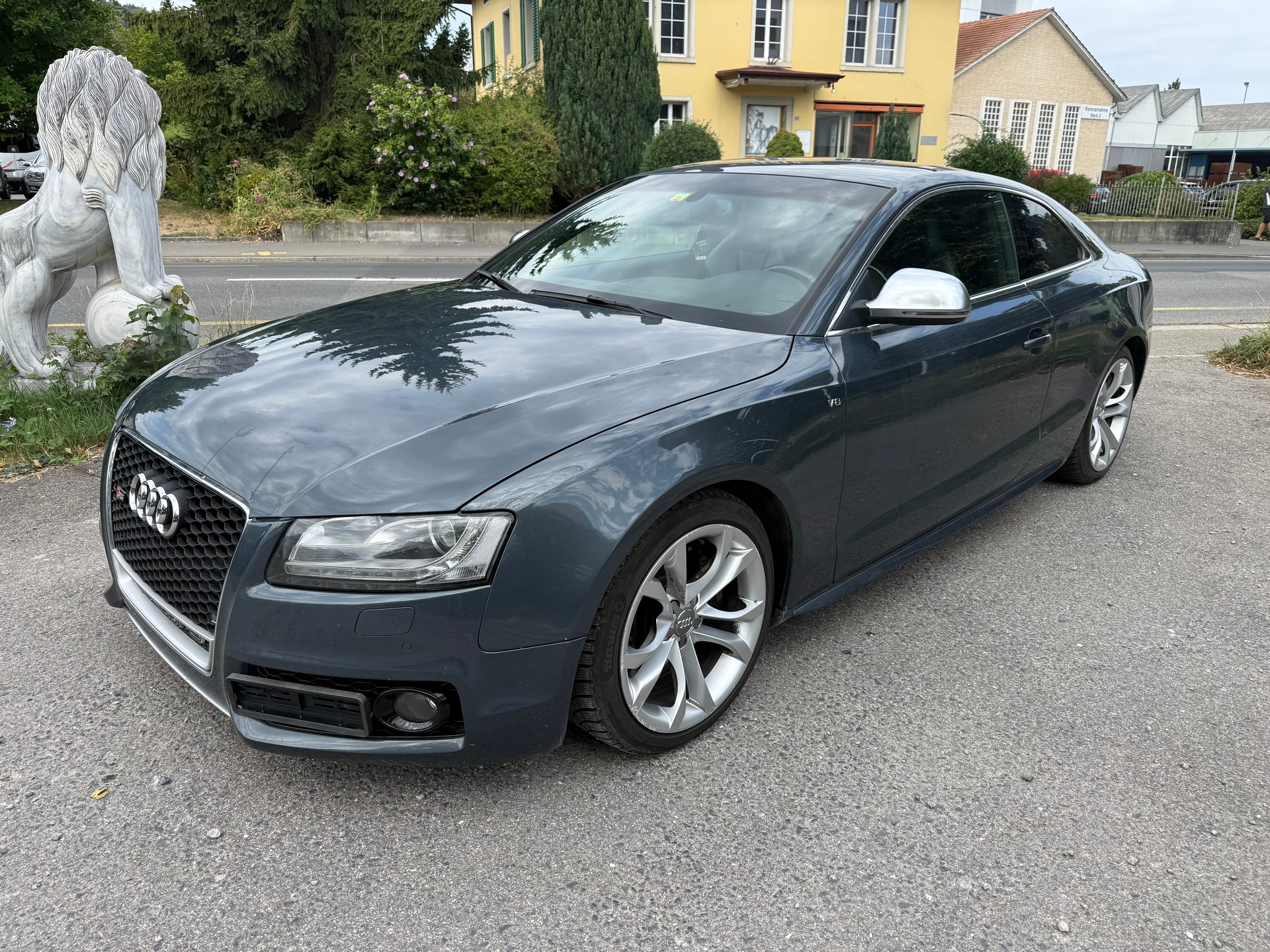 AUDI S5 Coupé 4.2 FSI quattro-image-2