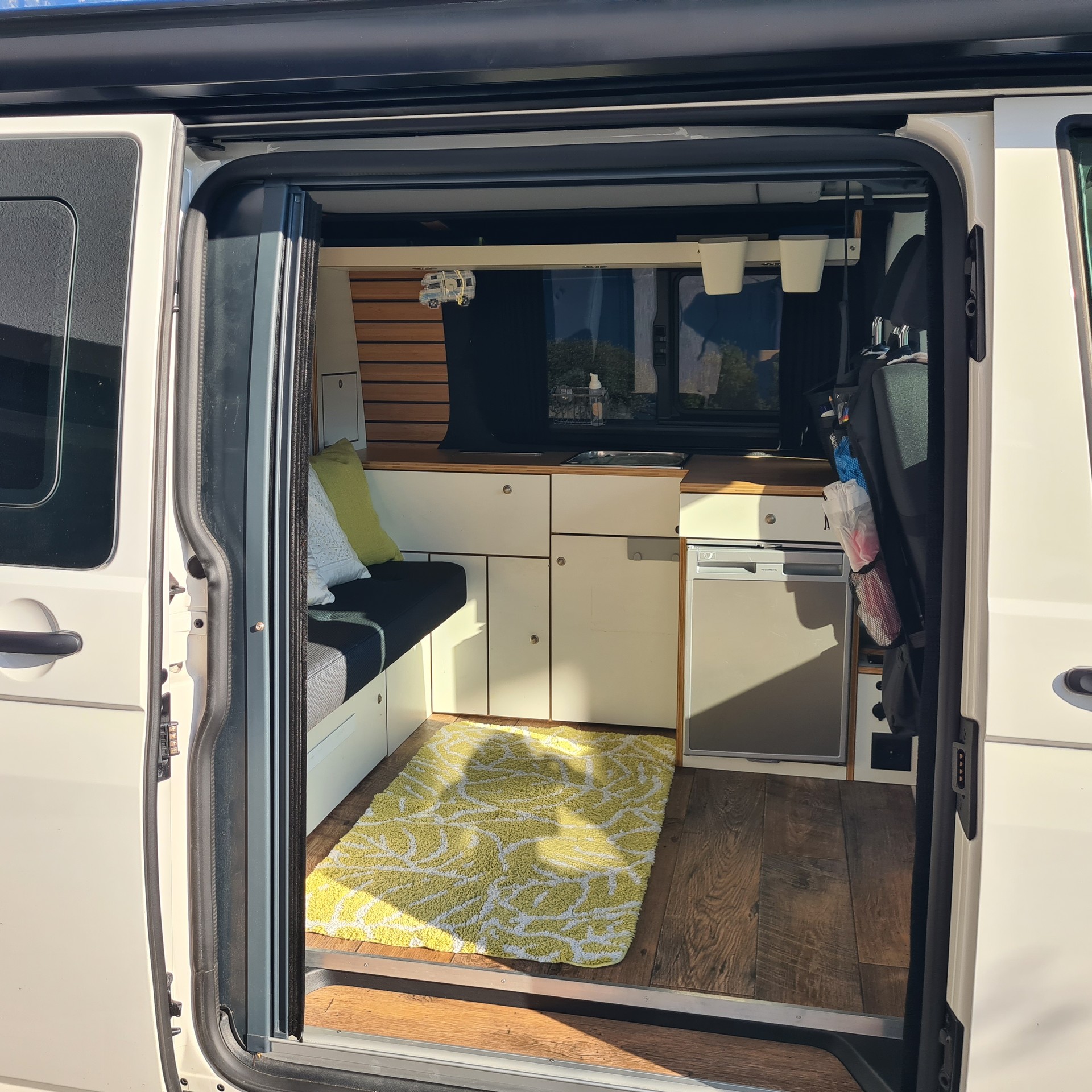 VW T6.1 2.0 TDI 150 DSG Campervan (Bulli)-image-1