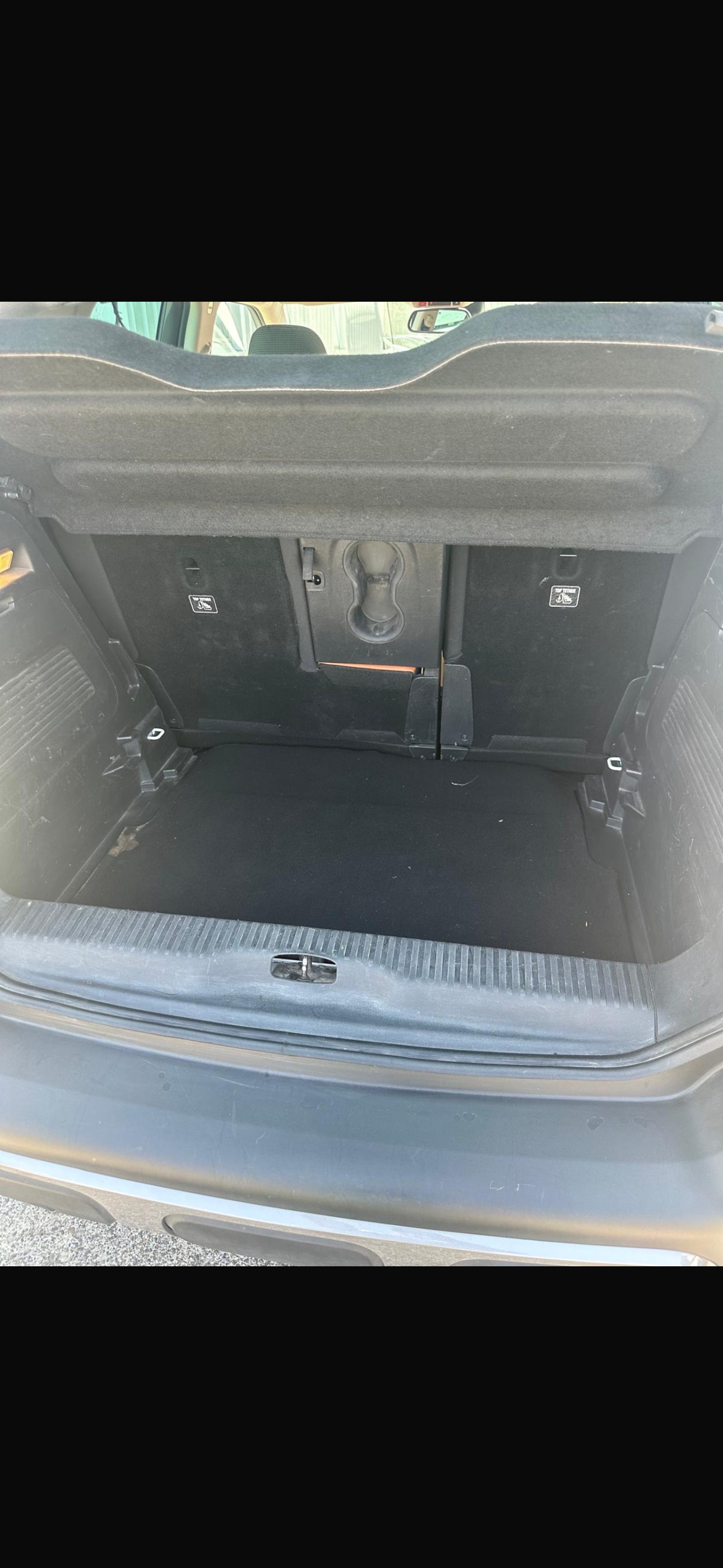 CITROEN C3 Aircross 1.2i PureTech Feel-image-8