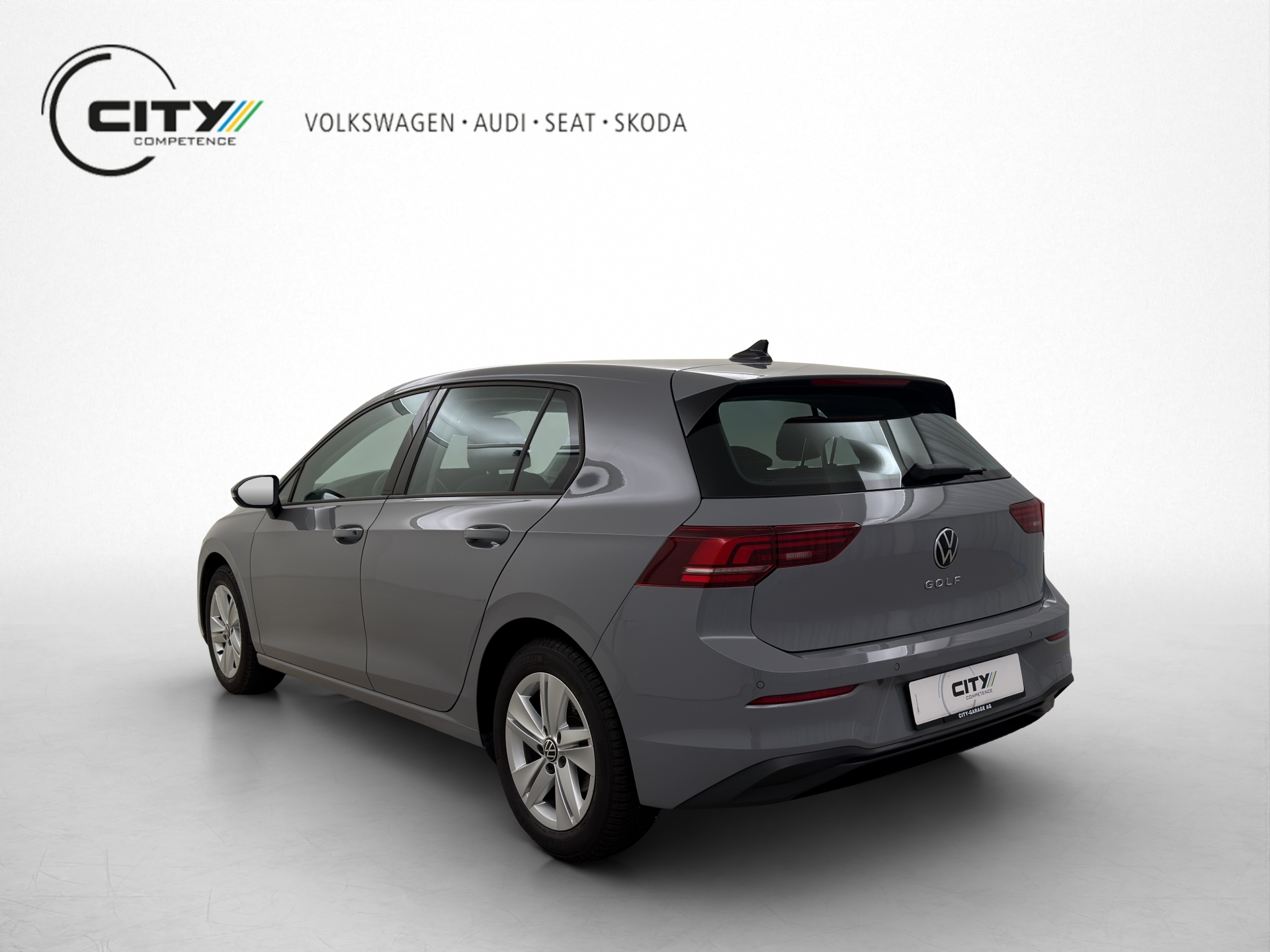 VW Golf 8 1.5 TSI Life 6-Gang-image-1