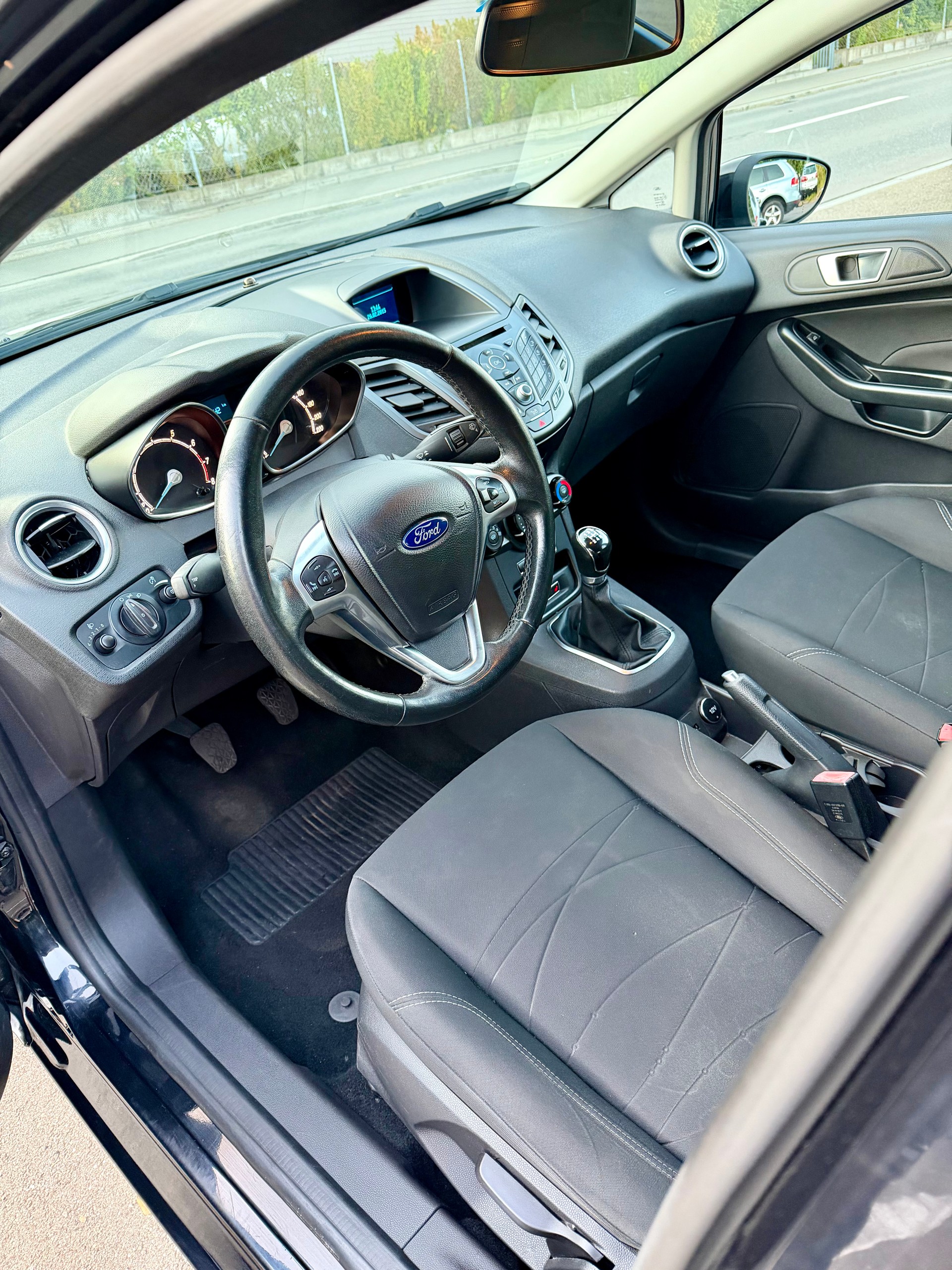 FORD Fiesta 1.0 SCTi Freetech-image-6