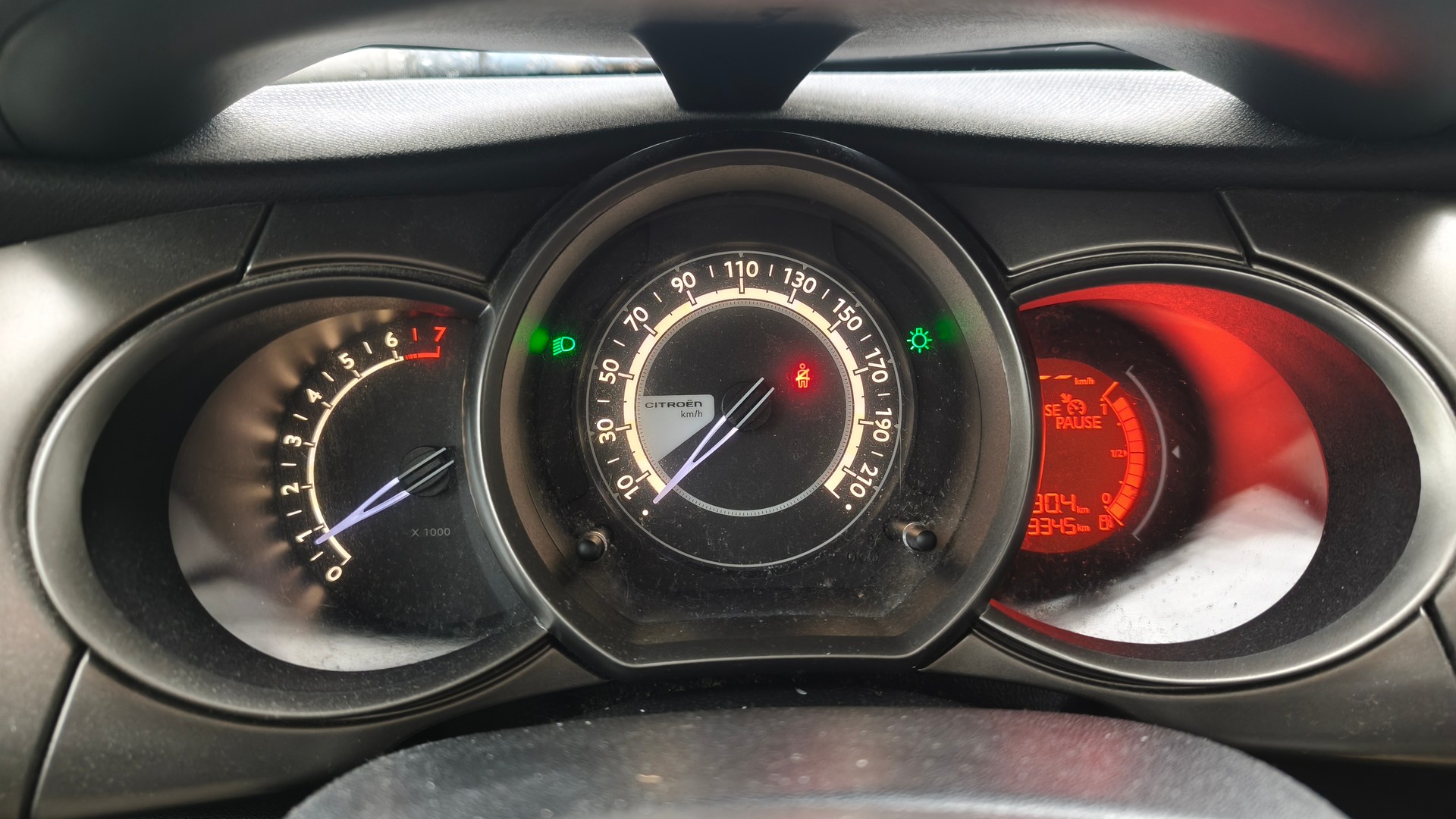 CITROEN C3 1.2i Sélection-image-9