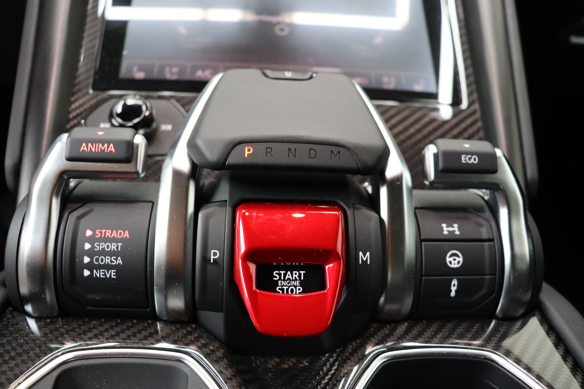 LAMBORGHINI Urus E-Gear-image-19