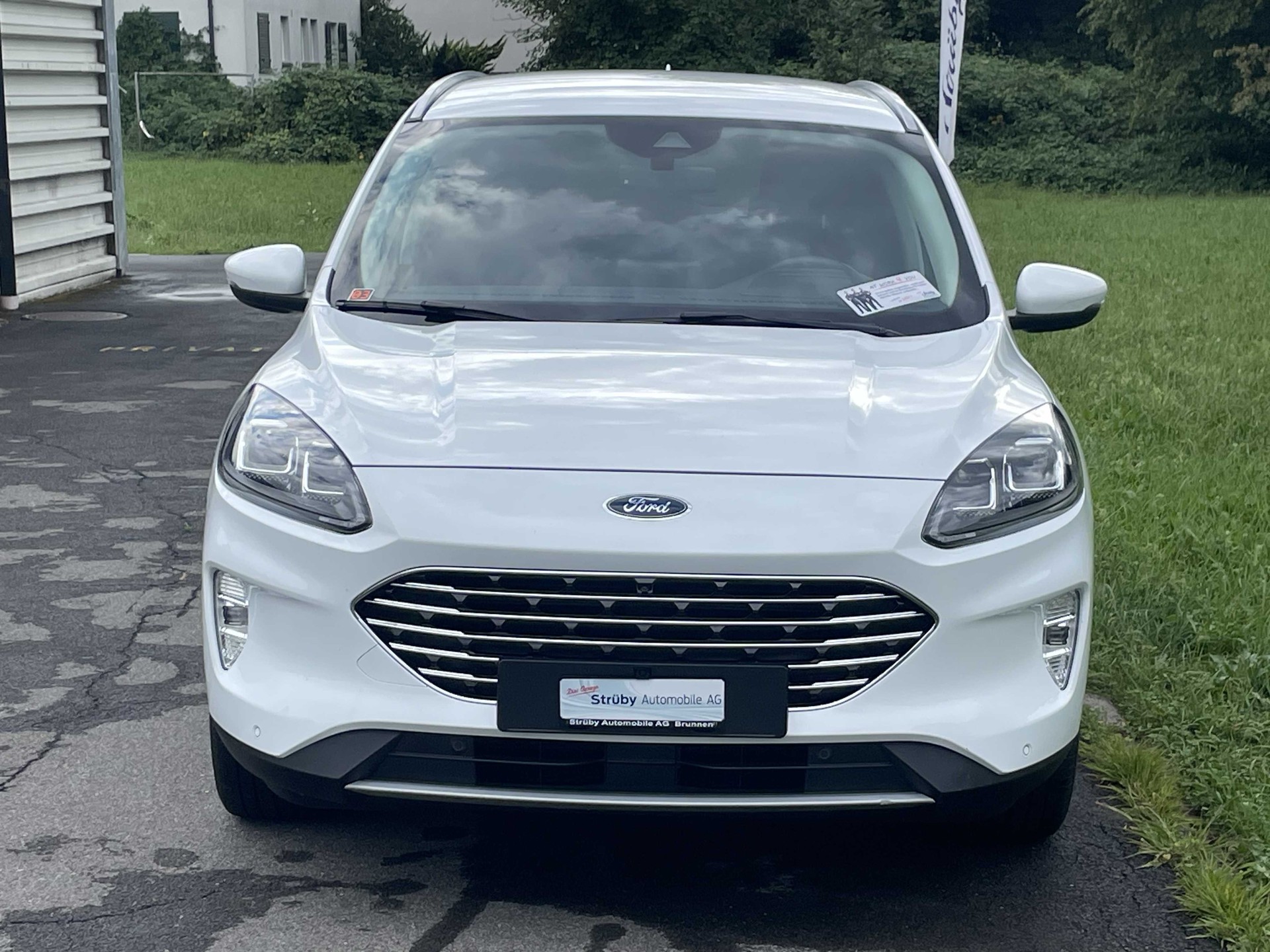 FORD Kuga 2.0 EcoBlue Titanium 4x4-image-9