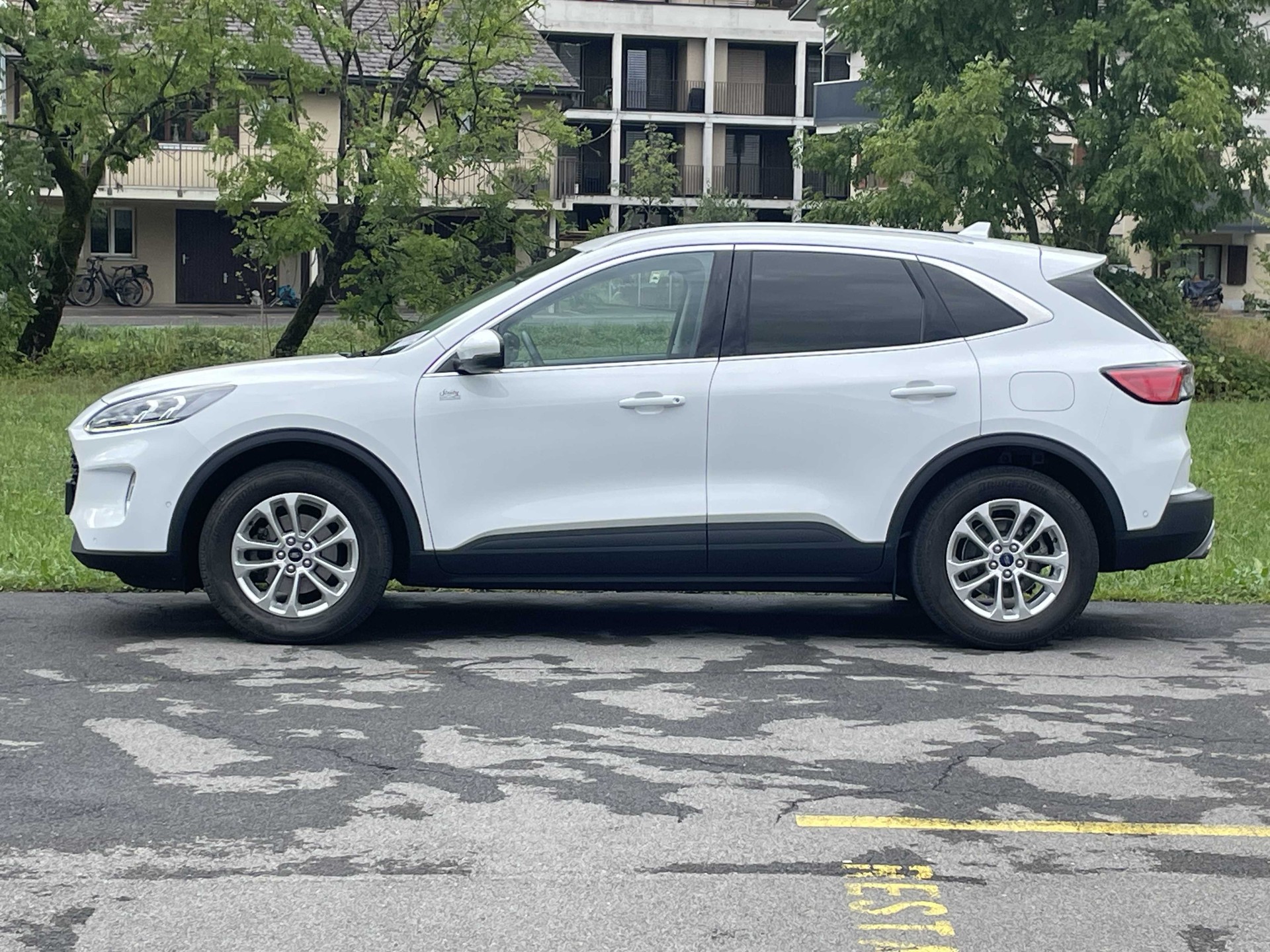 FORD Kuga 2.0 EcoBlue Titanium 4x4-image-7