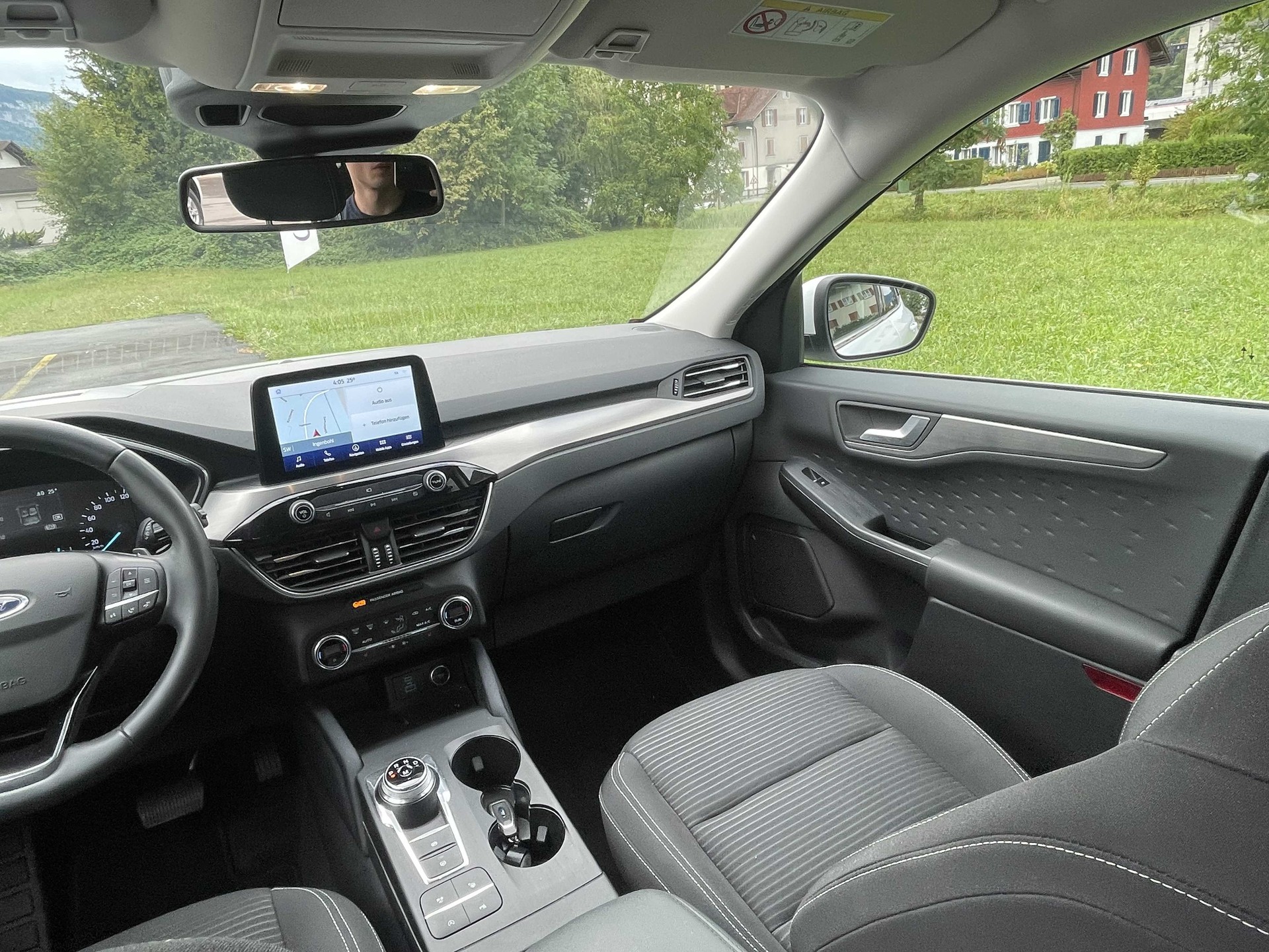 FORD Kuga 2.0 EcoBlue Titanium 4x4-image-13