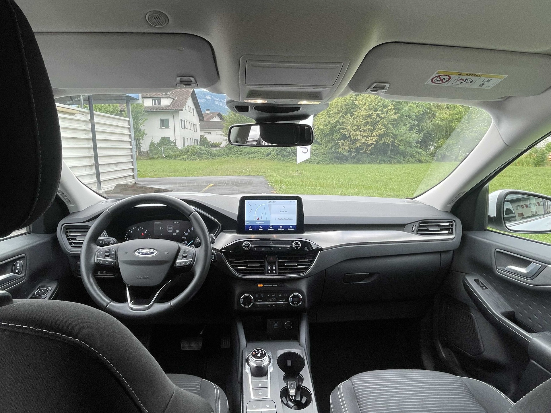 FORD Kuga 2.0 EcoBlue Titanium 4x4-image-12