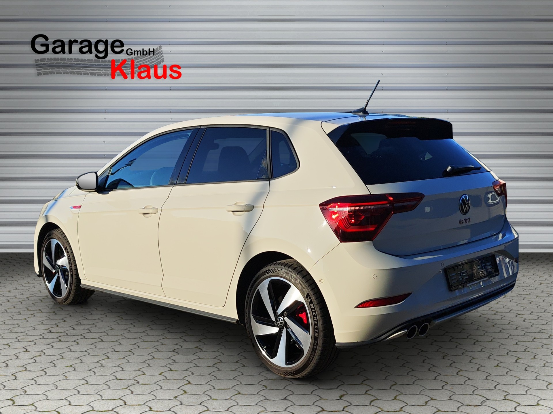 VW Polo 2.0 TSI GTI DSG-image-3