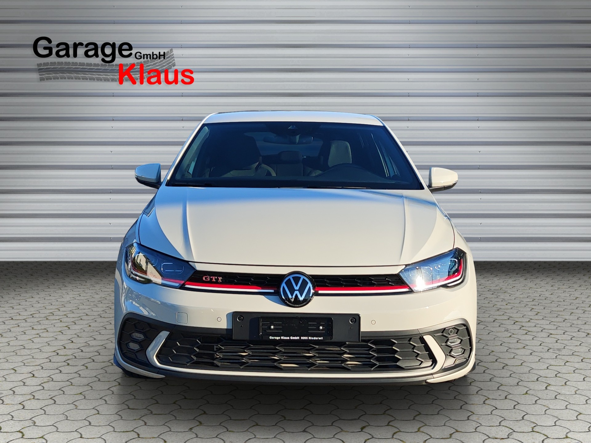 VW Polo 2.0 TSI GTI DSG-image-1