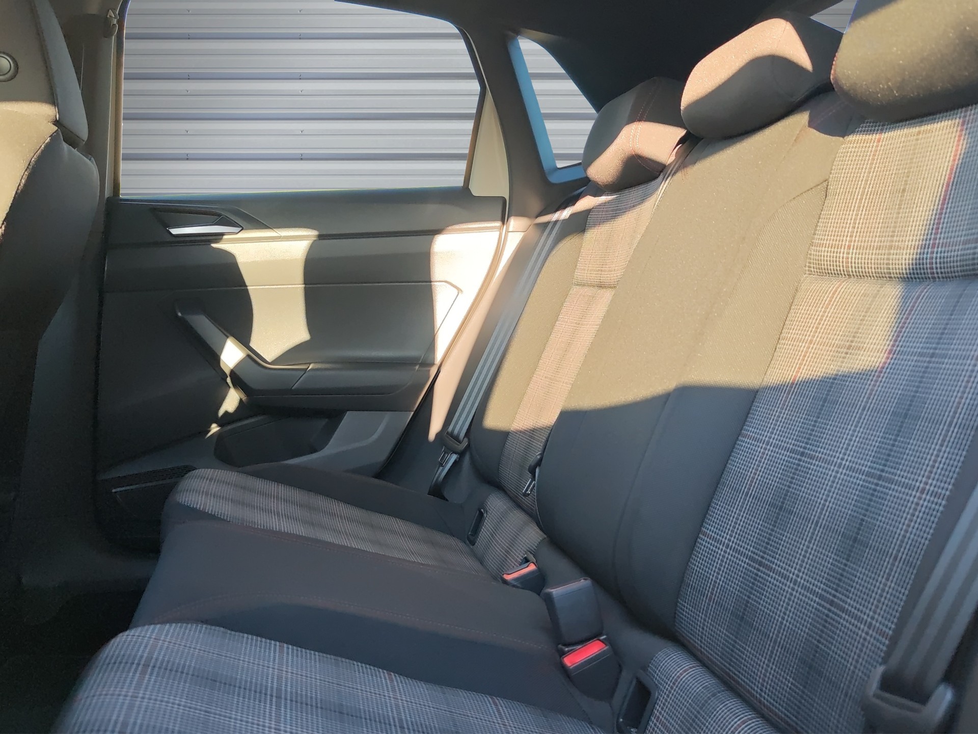 VW Polo 2.0 TSI GTI DSG-image-10