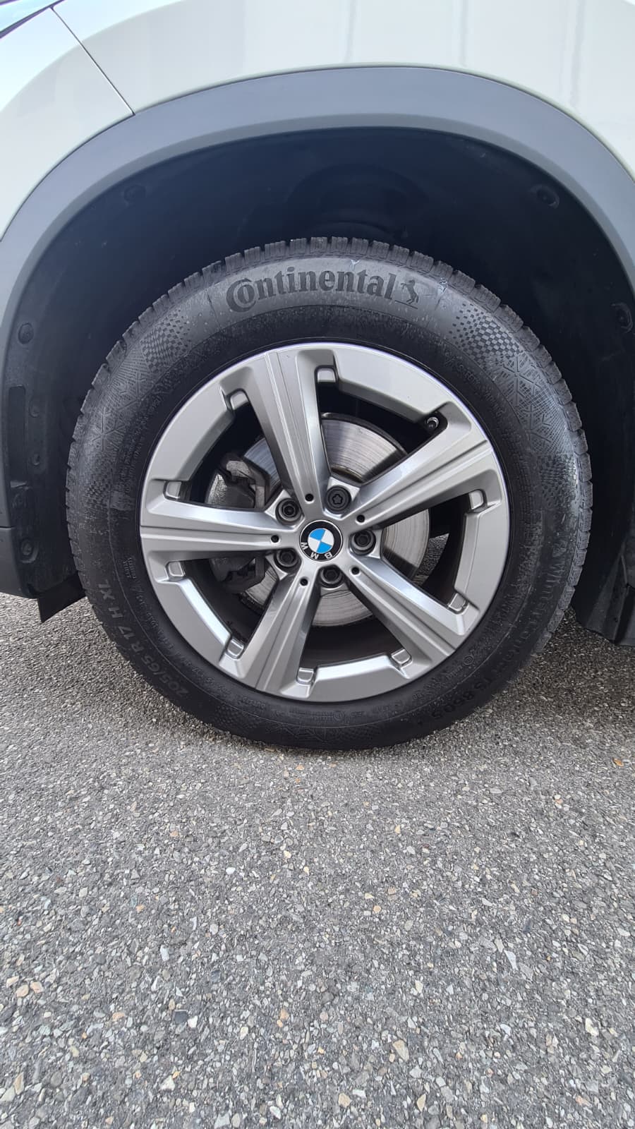 BMW X1 xDrive 20d 48V ** Gr-Navi ** RF-Kamera 360° ** Anh-Kupplung ** Sitzheizung ** H-UP-Disp ** PDC V+H ** Neues Modell 2023 **-image-25